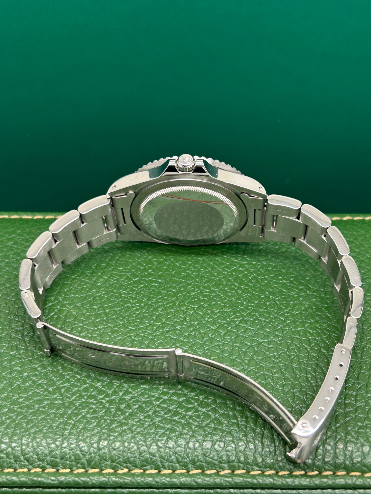 Rolex GMT-Master II - Ref.1675 - "Pepsi" Bezel - Year 1977