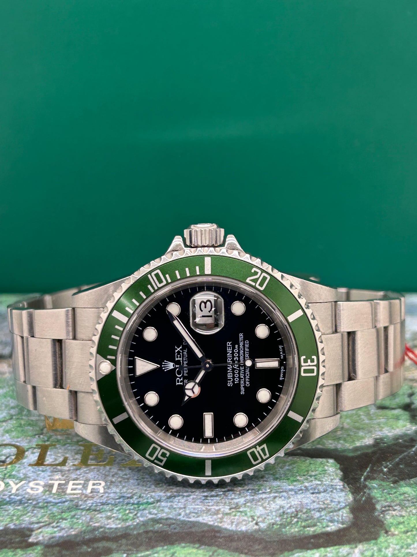 Rolex Submariner Date - "Kermit" - Never Polished - Ref 16610 - Fat Four - F0 Serial - Year 2003