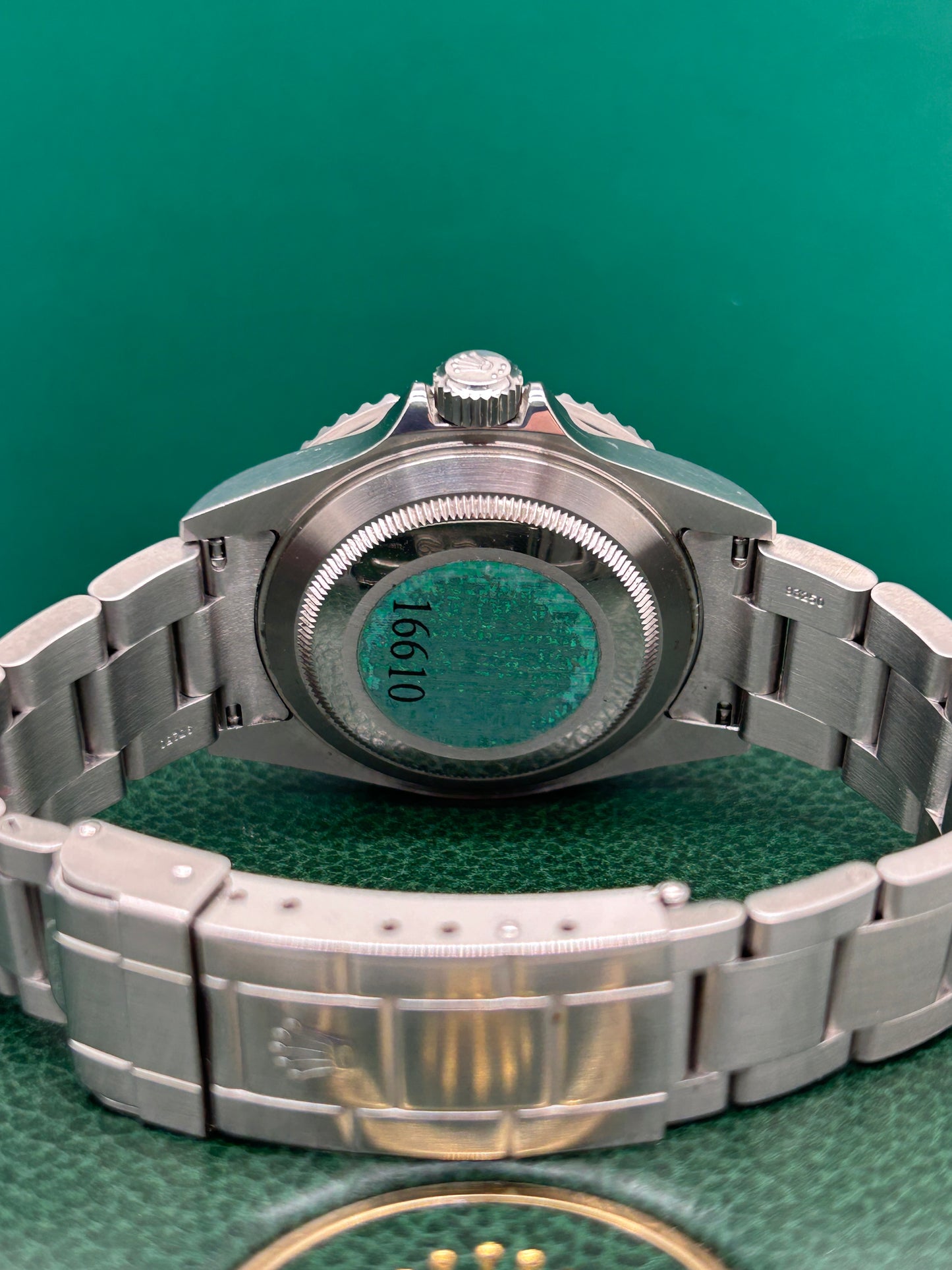 Rolex Submariner Date - "Kermit" - Never Polished - Ref 16610 - Fat Four - F0 Serial - Year 2003