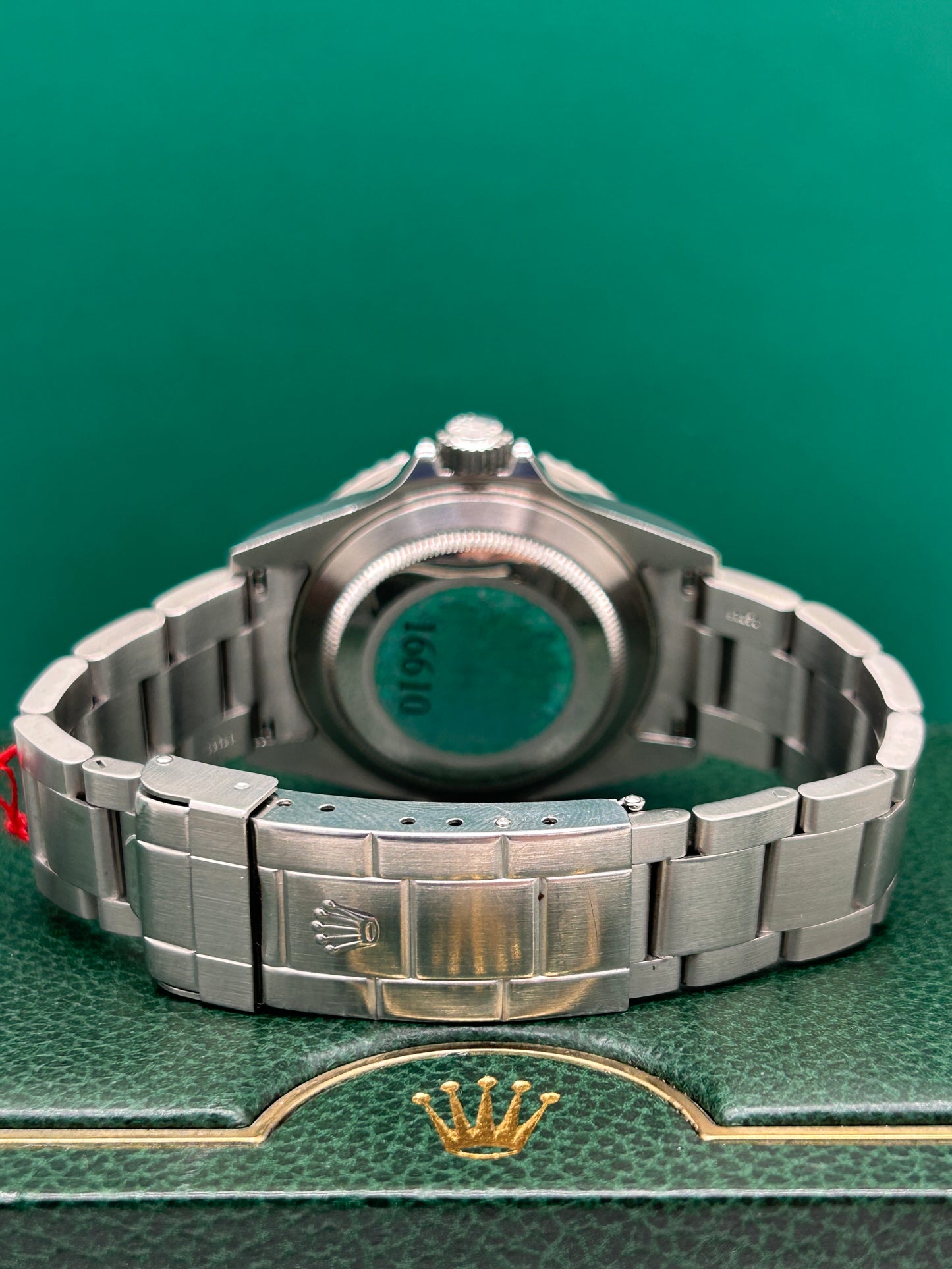 Rolex Submariner Date - "Kermit" - Never Polished - Ref 16610 - Fat Four - F0 Serial - Year 2003