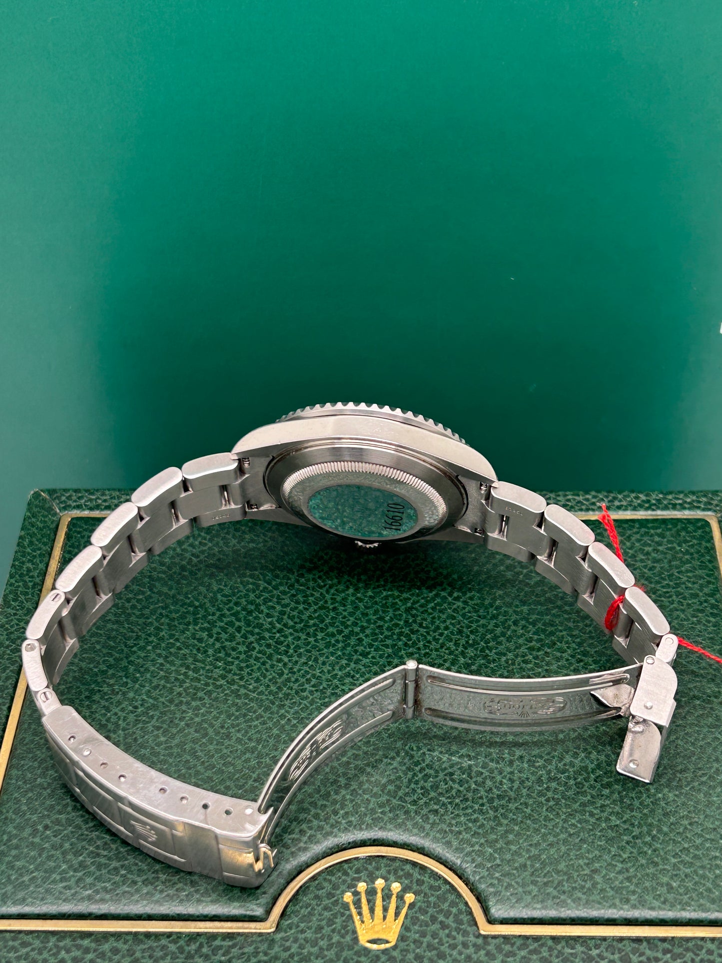 Rolex Submariner Date - "Kermit" - Never Polished - Ref 16610 - Fat Four - F0 Serial - Year 2003