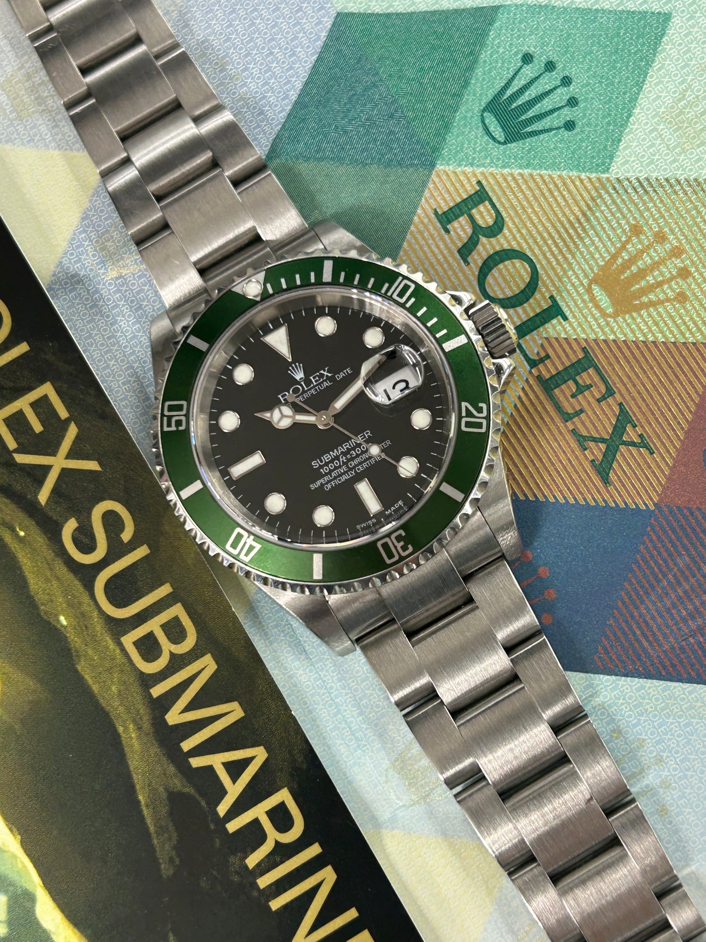 Rolex Submariner Date - "Kermit" - Never Polished - Ref 16610 - Fat Four - F0 Serial - Year 2003