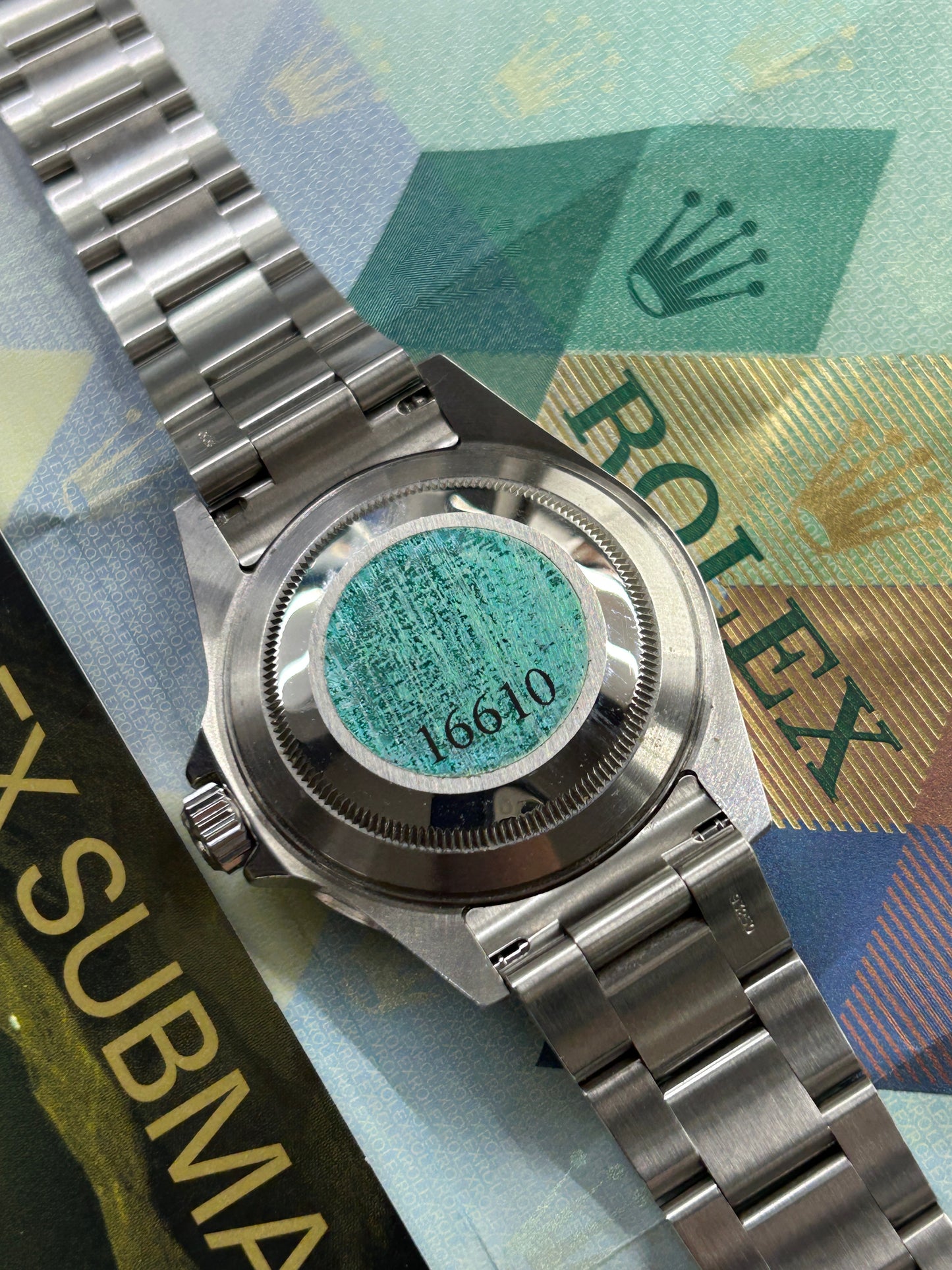 Rolex Submariner Date - "Kermit" - Never Polished - Ref 16610 - Fat Four - F0 Serial - Year 2003