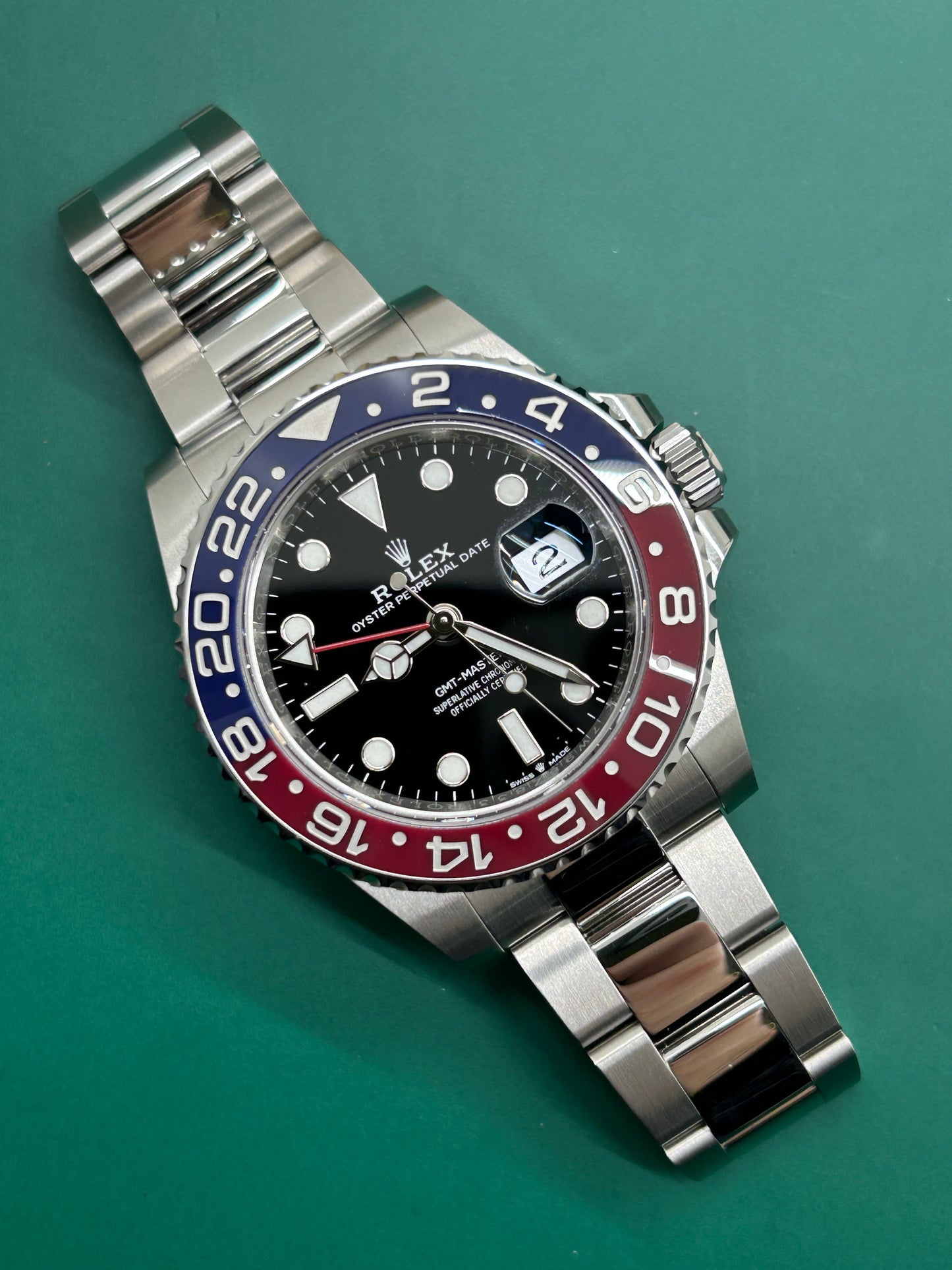 Rolex GMT-Master II - "Pepsi" - Ref 126710BLRO - Likw New - Never Polished - Year 12-2023