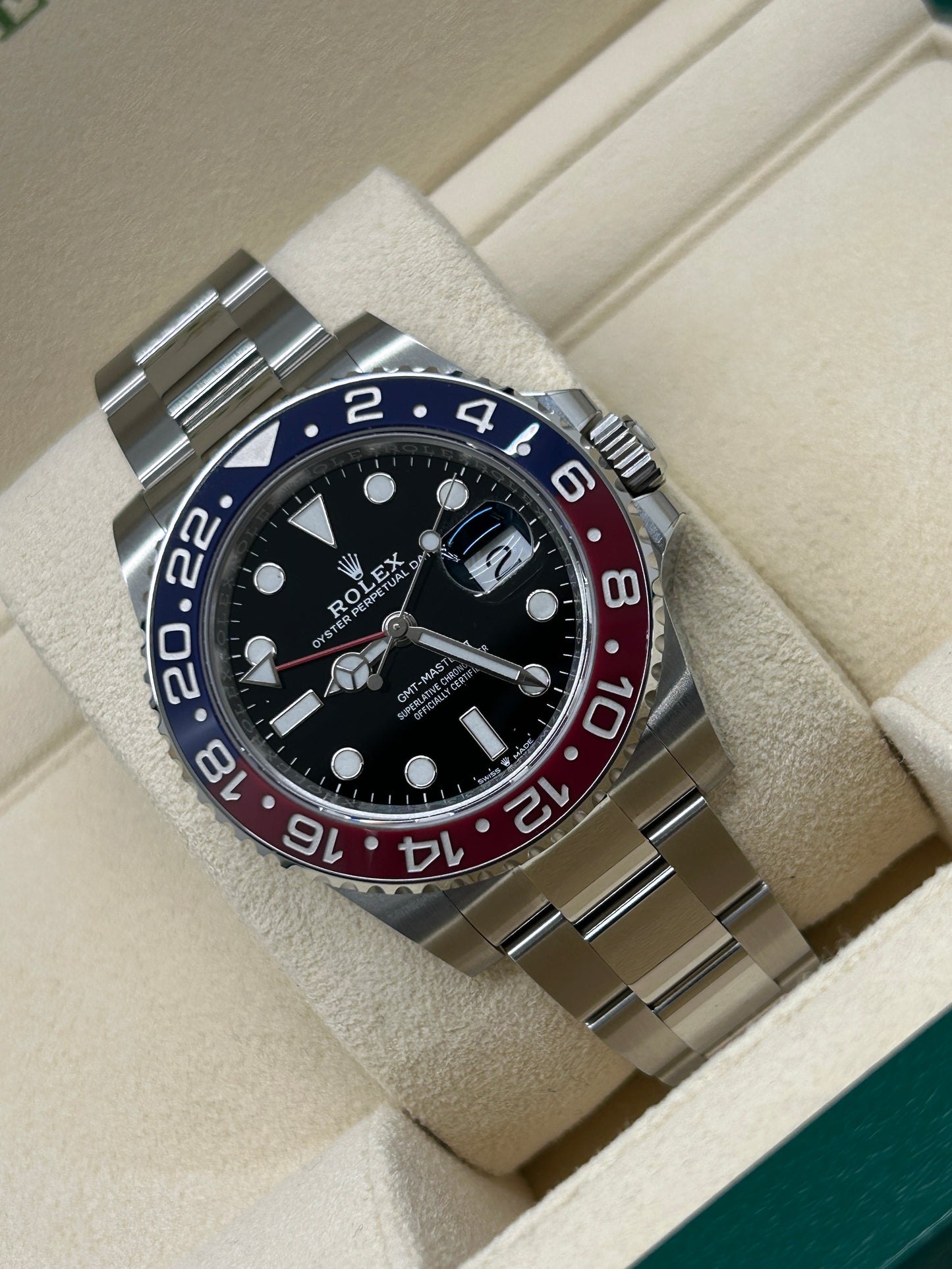 Rolex GMT-Master II - "Pepsi" - Ref 126710BLRO - Likw New - Never Polished - Year 12-2023