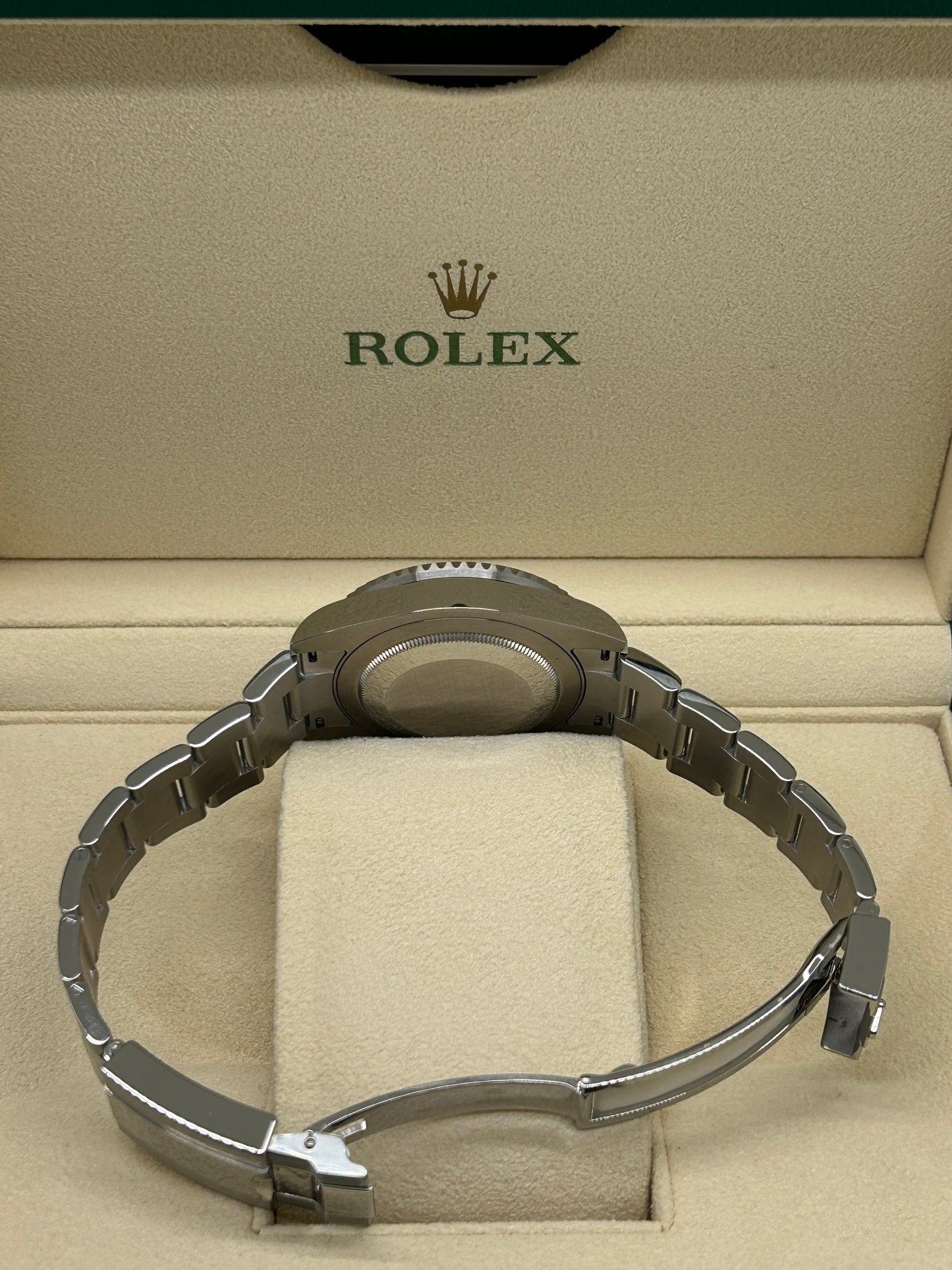 Rolex GMT-Master II - "Pepsi" - Ref 126710BLRO - Likw New - Never Polished - Year 12-2023