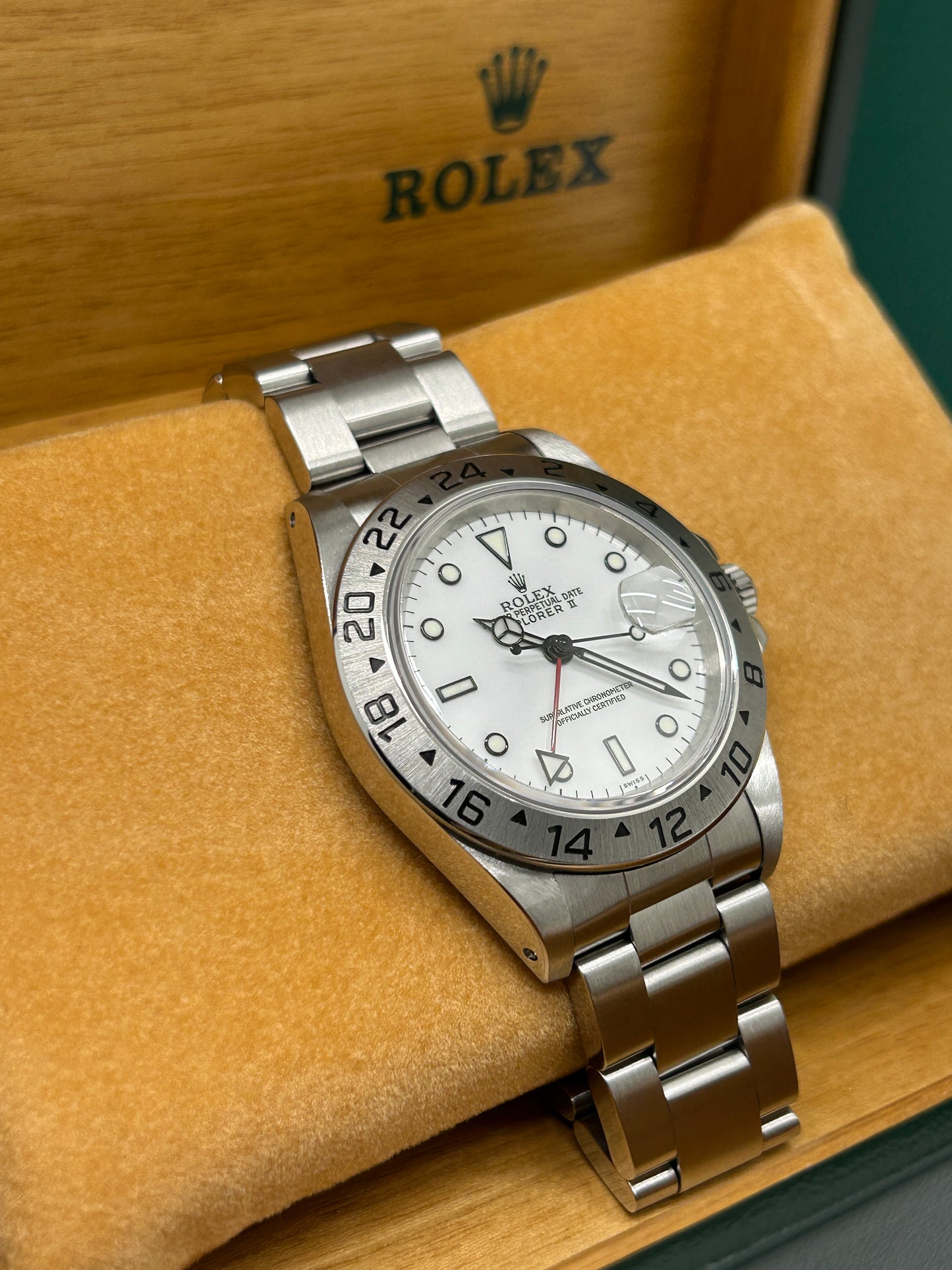 Rolex Explorer II - White Dial - Ref 16570 - Year 1998