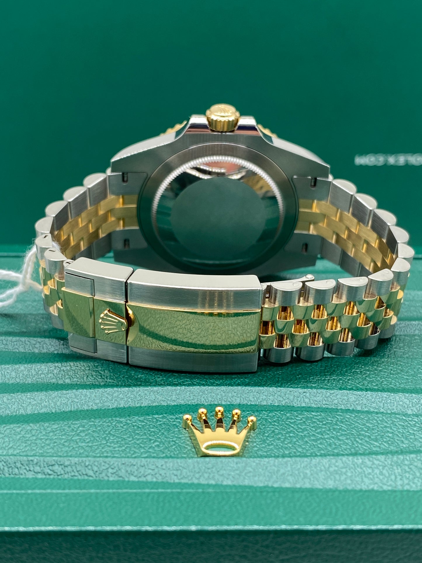 Rolex GMT-Master II - 18Kt Yellow Godl & Steel - Ref 126713GRNR - Year 2024