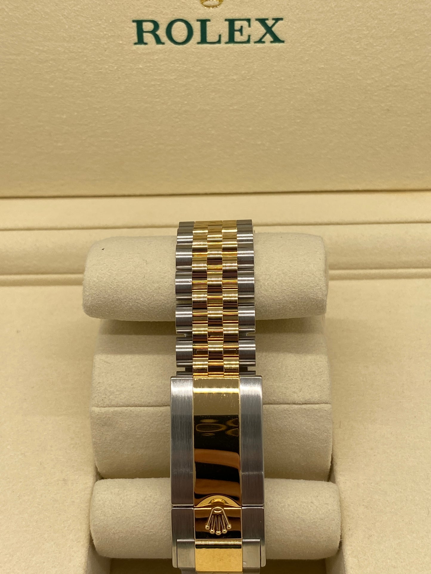 Rolex GMT-Master II - 18Kt Yellow Godl & Steel - Ref 126713GRNR - Year 2024