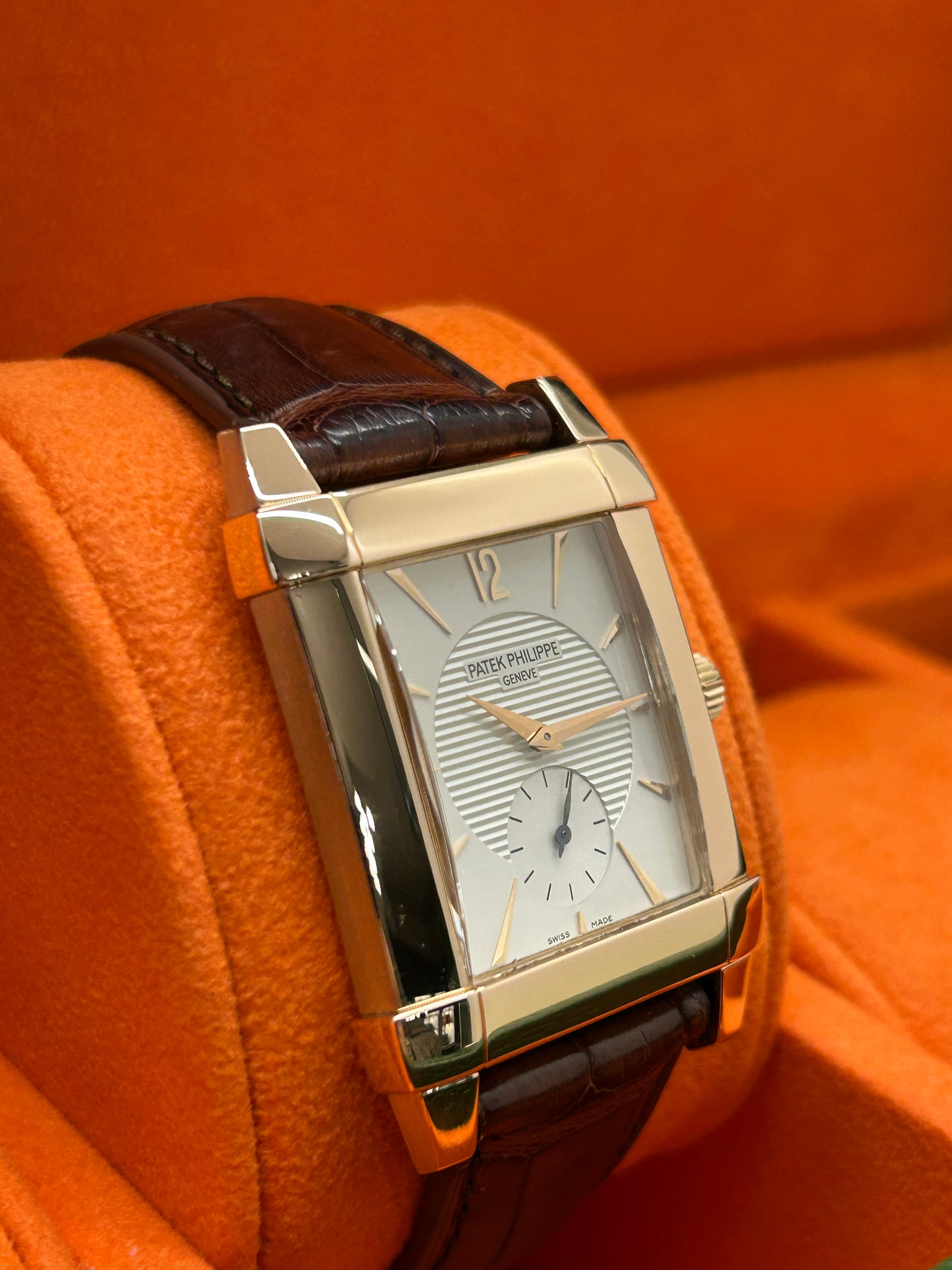 Patek Philippe Gondolo 30mm - 18kt Rose Gold - Ref. 5111R-001 - Official Extract