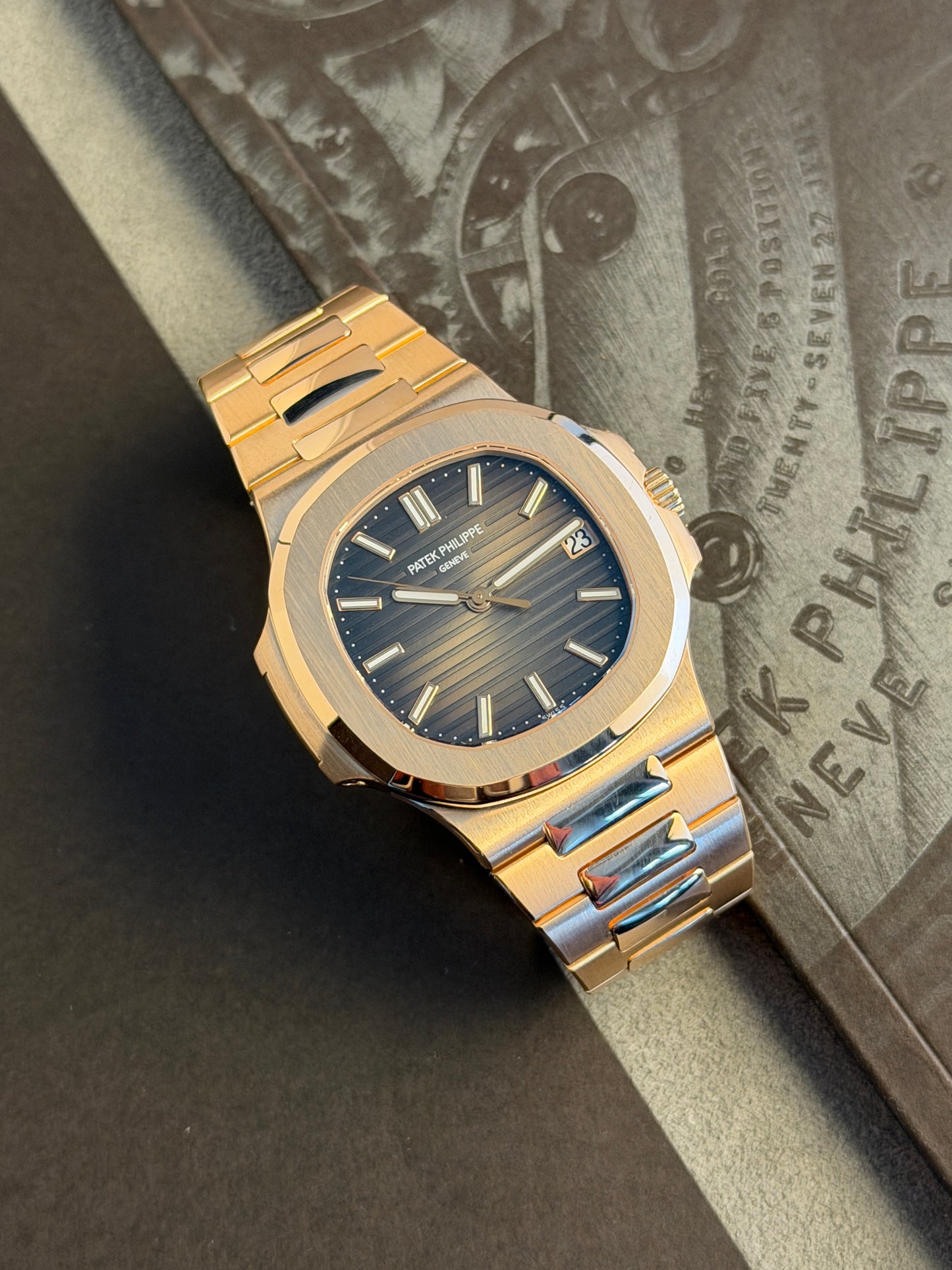 Patek Philippe Nautilus 18Kt Rose Gold & Chocolate Dial - Ref 5711/1R-001 - Ref 2016