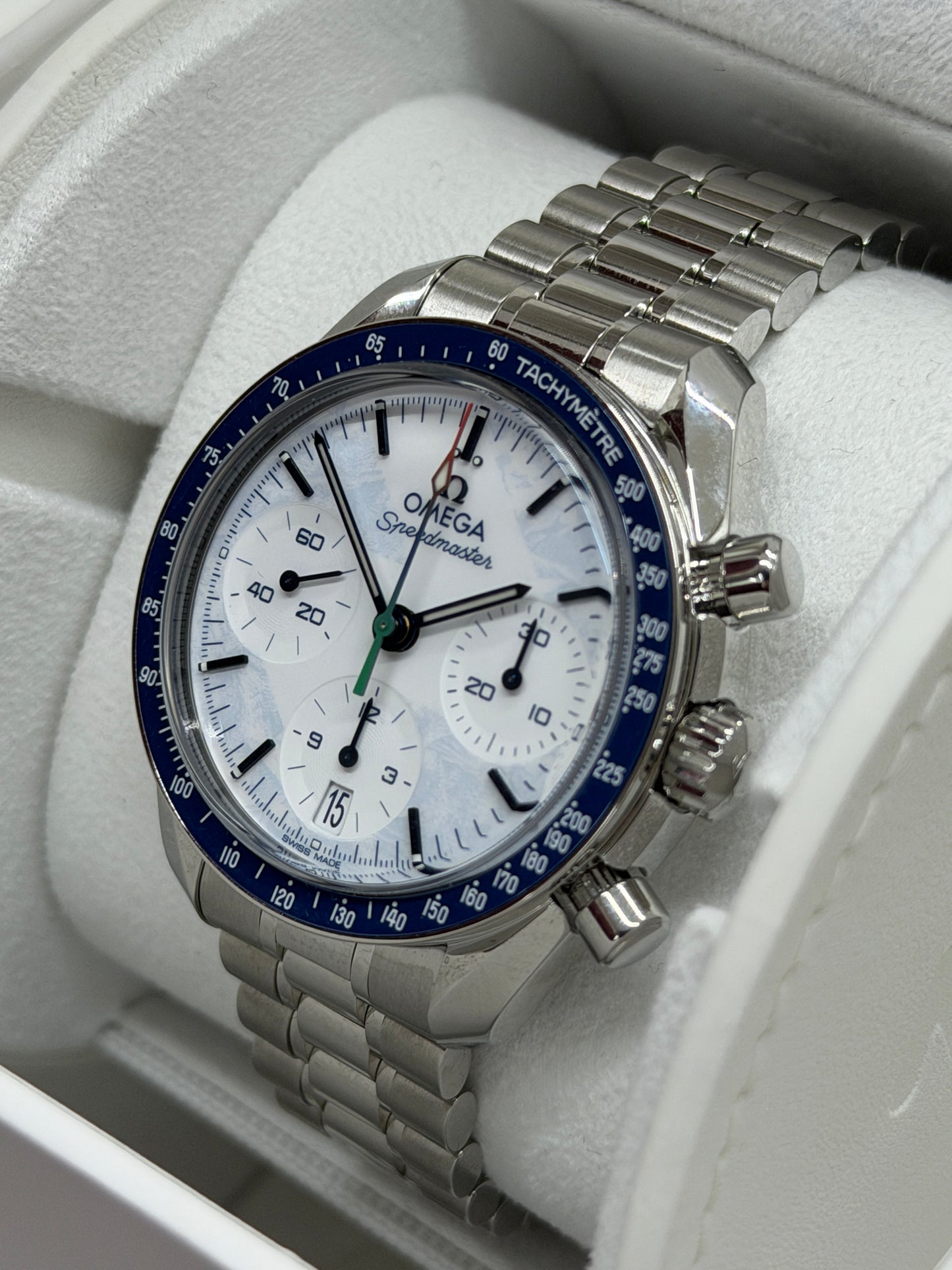 Omega Speedmaster Milano Cortina 2026 - Olympics Games Ref 522.30.38.50.04.002 - New 2026