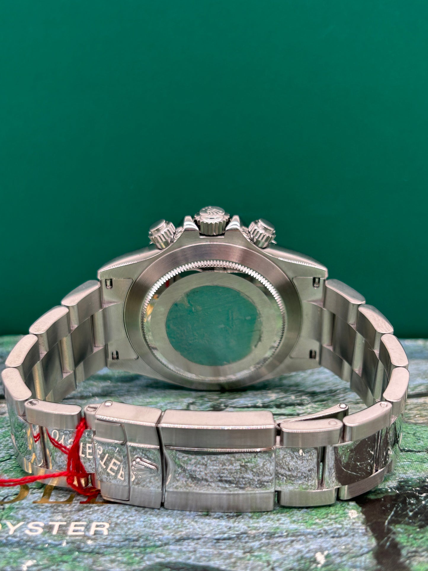 Rolex Daytona Cream Dial - P Serial  - Ref 116520 - Year 2002