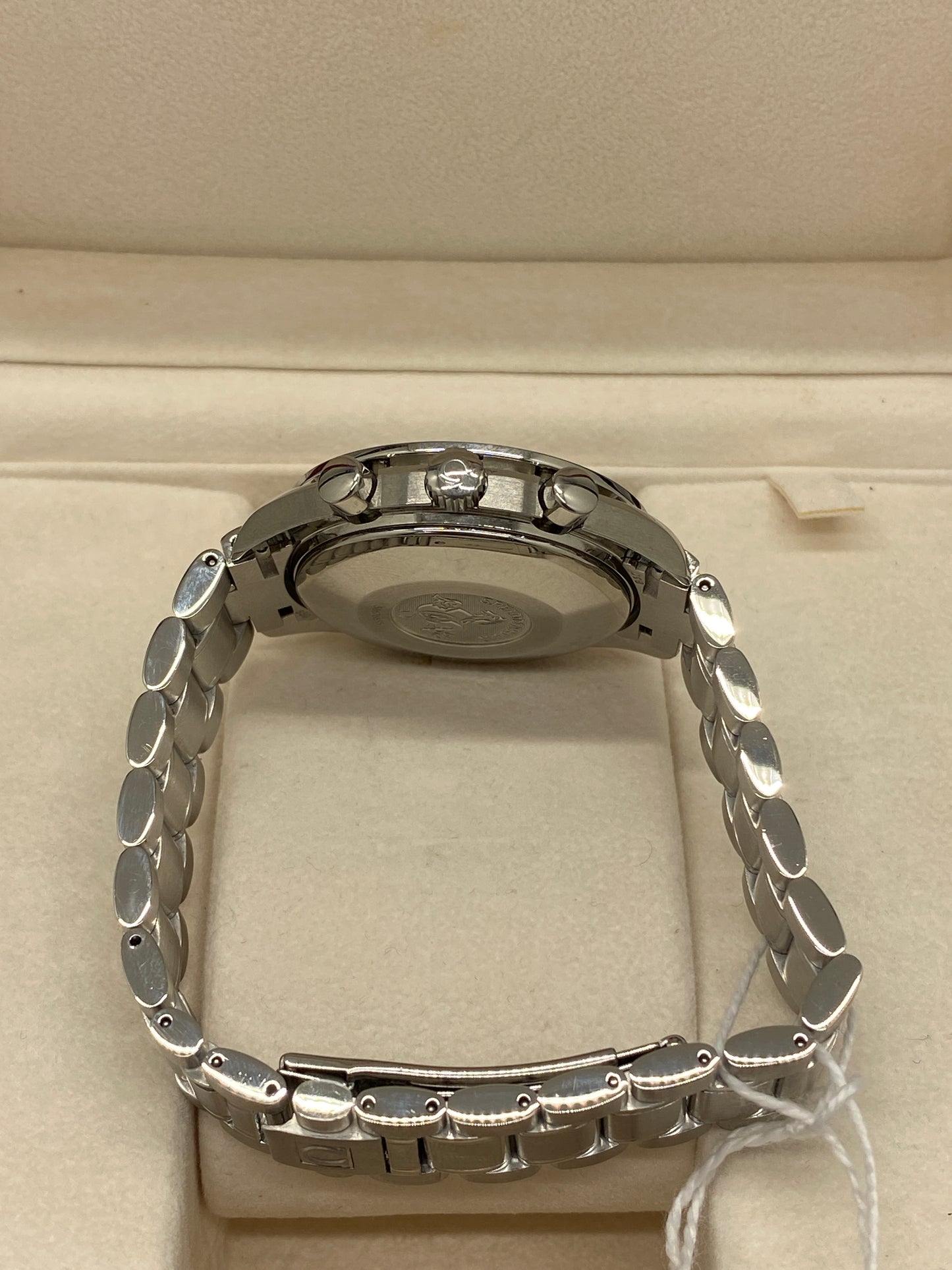 Omega Speedmaster Date - 39mm - Silver Dial - Ref 3513.30.00 - Year 2004