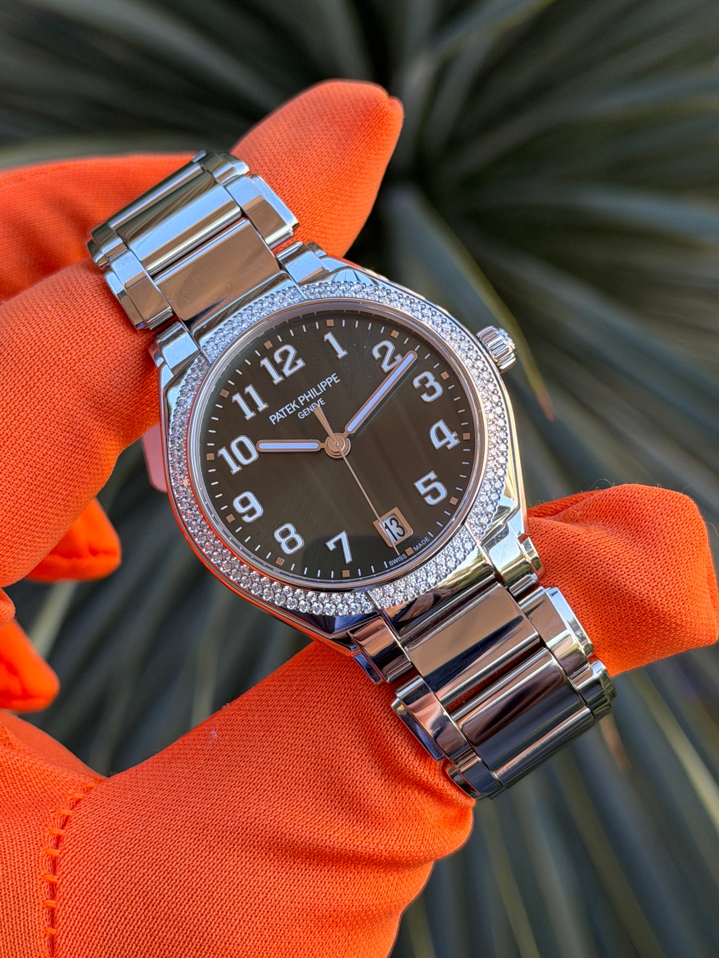 Patek Philippe Twenty~4 Automatic Green Dial - Diamond Bezel - New Year 2026