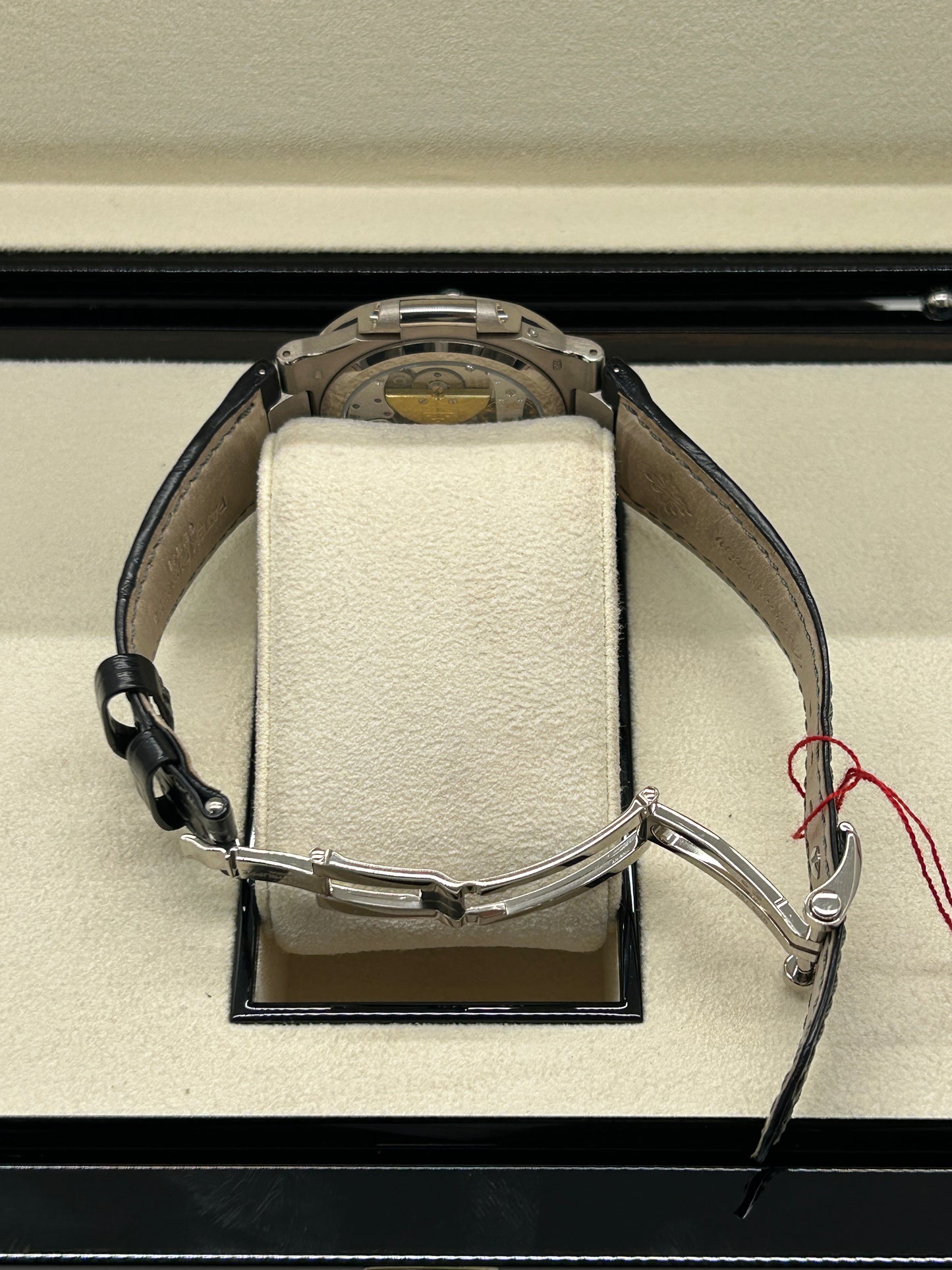 Patek Philippe Nautilus 5712G-001 - 18Kt White Gold Year 2008