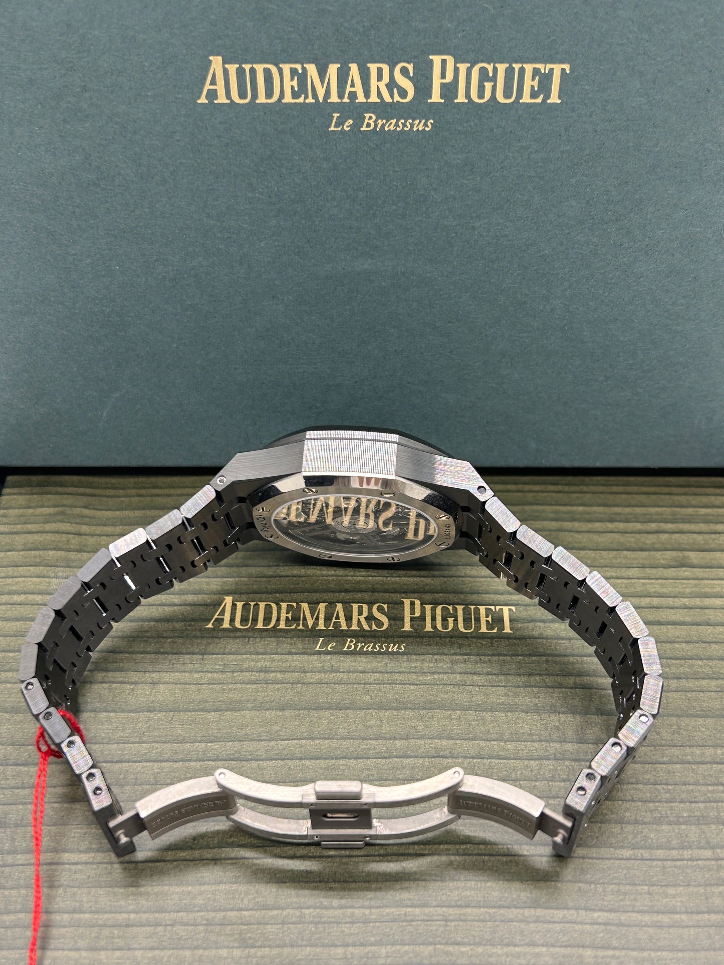 Audemars Piguet Royal Oak Chronograph 41mm - Balck Ceramic Ref. 26240CE.OO.1225CE.02