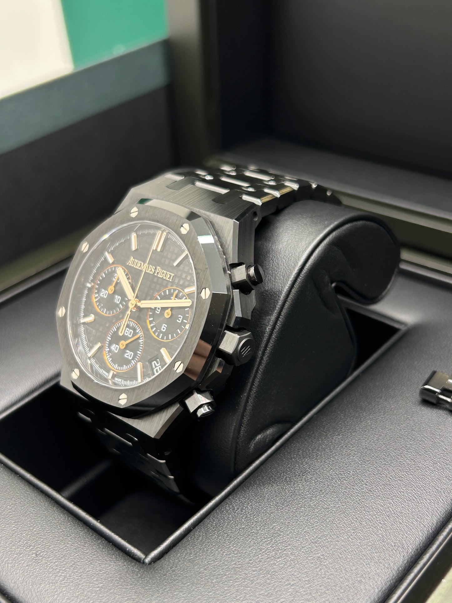 Audemars Piguet Royal Oak Chronograph 41mm - Balck Ceramic Ref. 26240CE.OO.1225CE.02