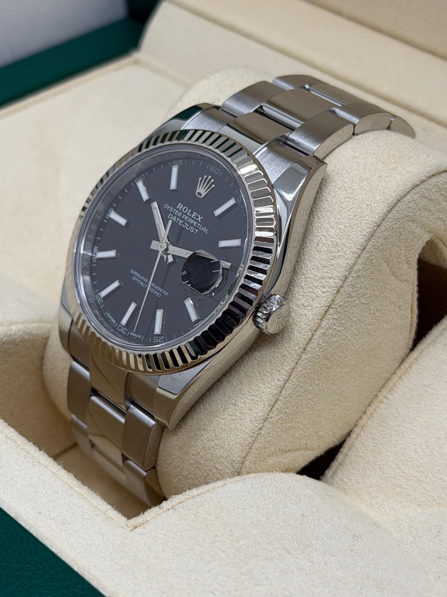 Rolex Datejust 41 - Ref.126334 - Black Dial - Year 2018