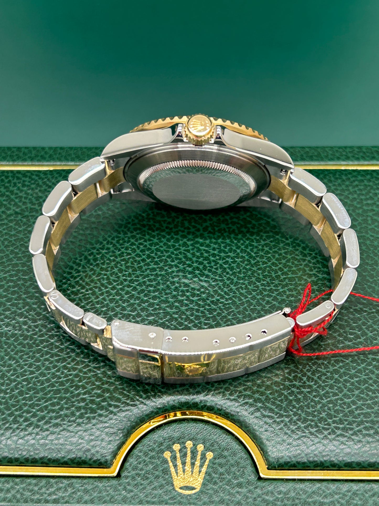 Rolex Submariner Date Blue Dial 18Kt Yellow Gold & Steel - Ref 16613 - Year 2004