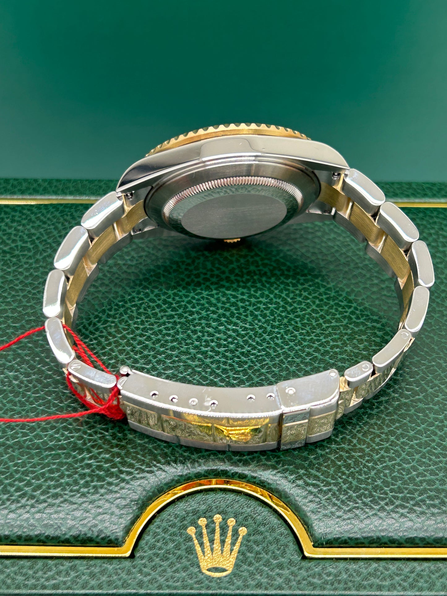 Rolex Submariner Date Blue Dial 18Kt Yellow Gold & Steel - Ref 16613 - Year 2004