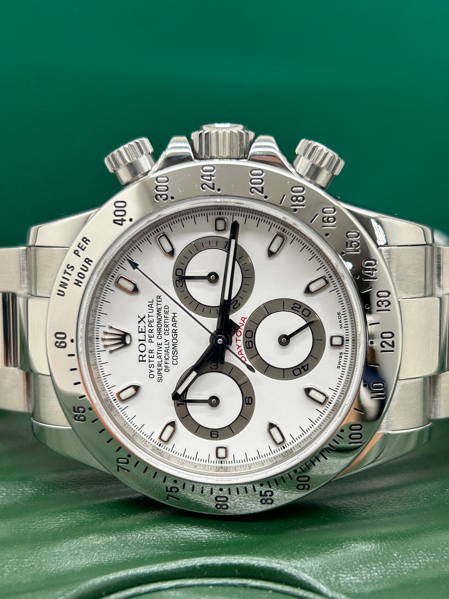 Rolex Daytona White Dial - APH Ref. 116520 - Year 2010