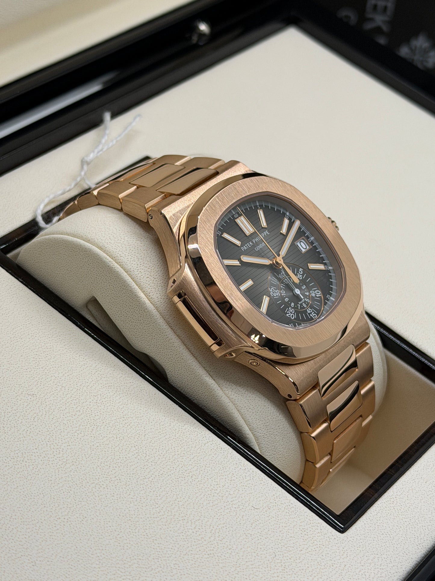 Patek Philippe Nautilus - Ref 5980/1R-001 - Rose Gold - Year 2016