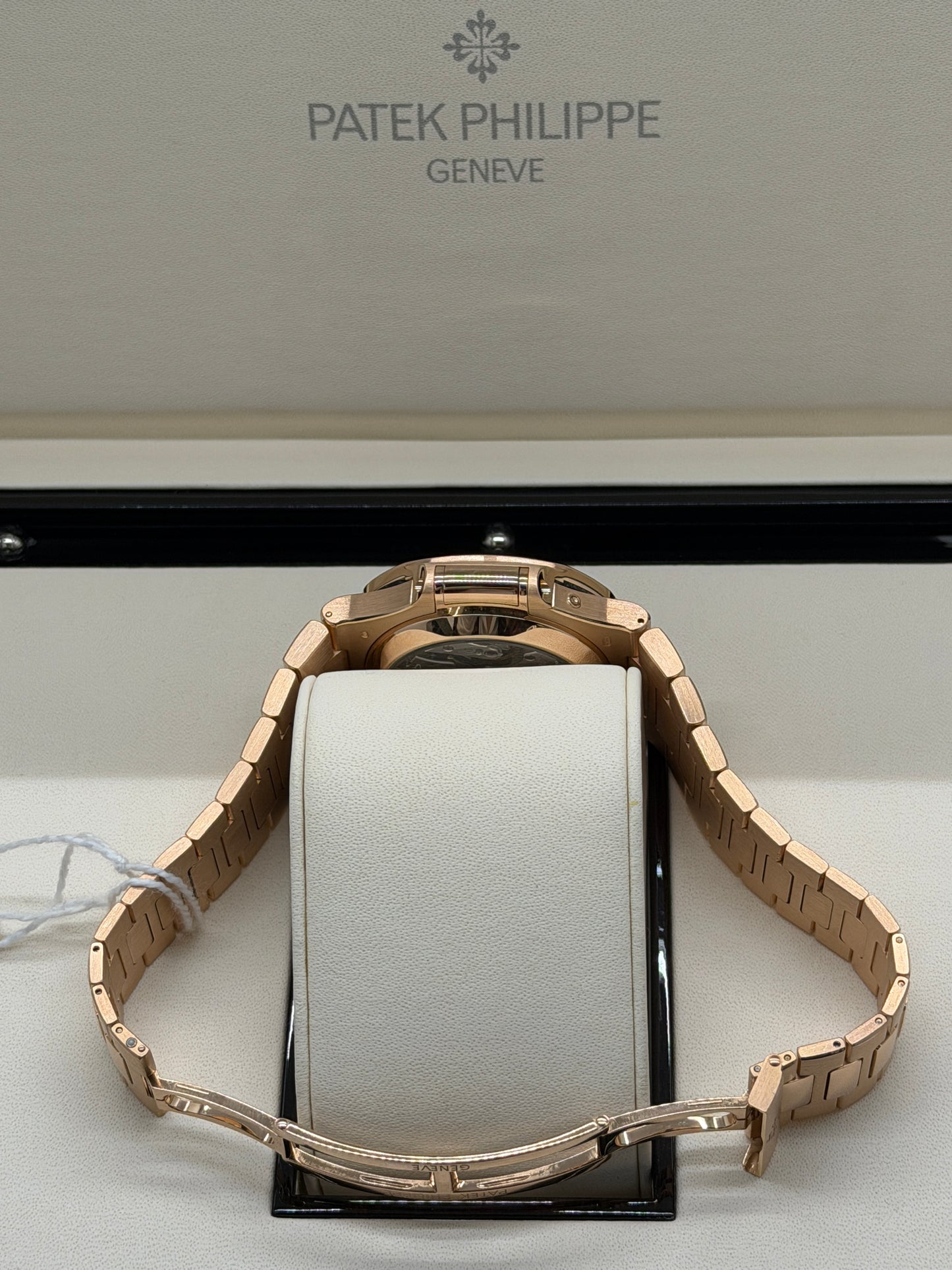 Patek Philippe Nautilus - Ref 5980/1R-001 - Rose Gold - Year 2016