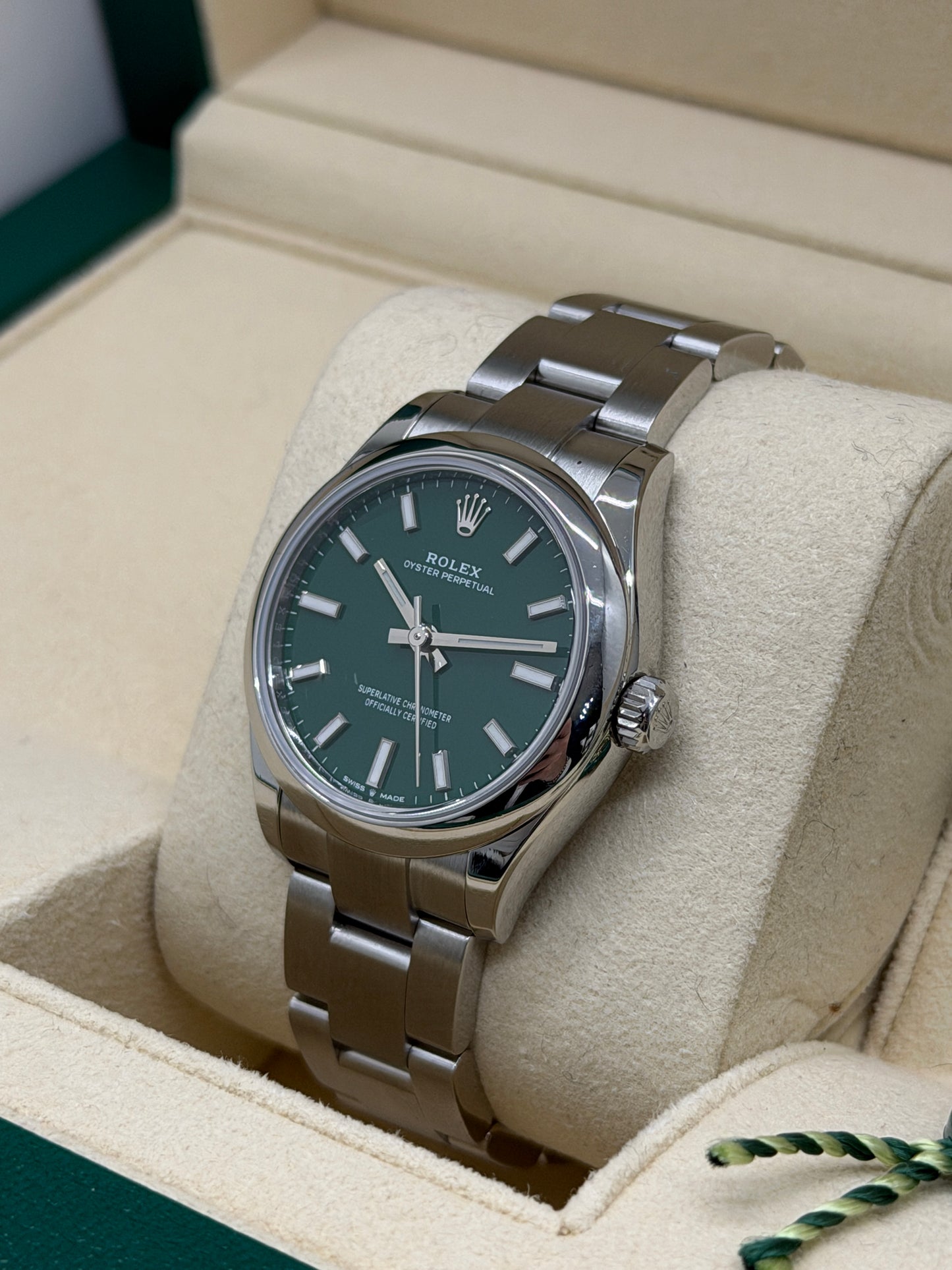 Rolex Oyster Perpetual 31 - Green Dial - Ref.277200 - Year 2022