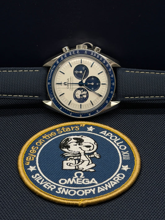 Omega Speedmaster Professional Moonwatch 'Silver Snoopy Award' - New 2026 310.32.42.50.02.001