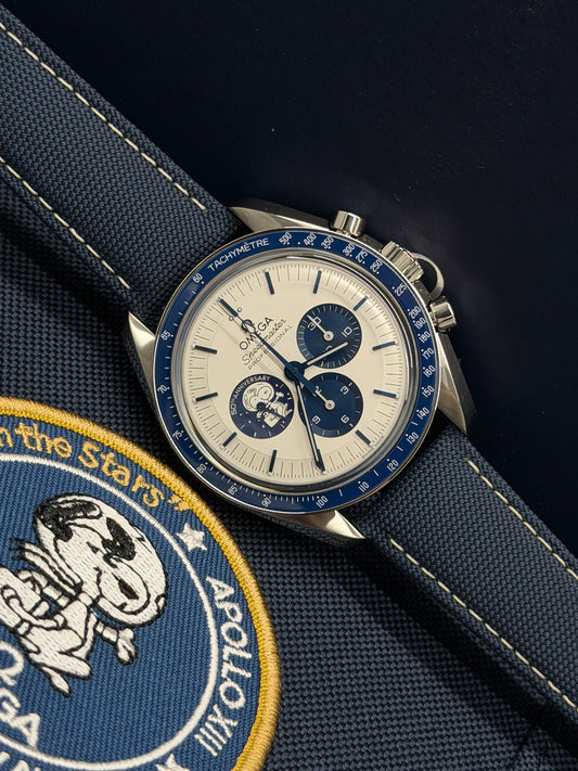 Omega Speedmaster Professional Moonwatch 'Silver Snoopy Award' - New 2026 310.32.42.50.02.001