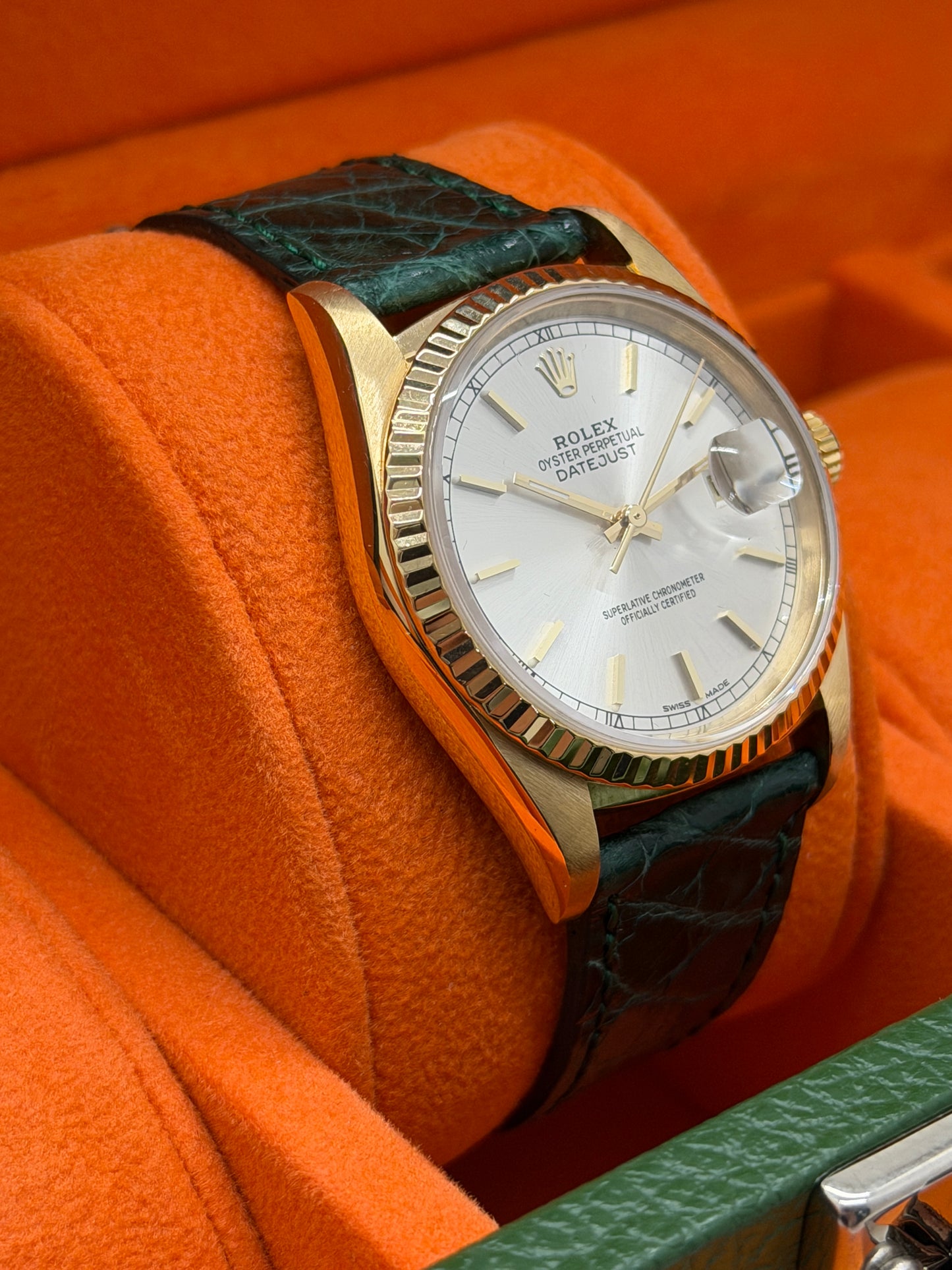 Rolex Datejust 36 - 18Kt Yellow Gold - Champagne Dial Ref 16238