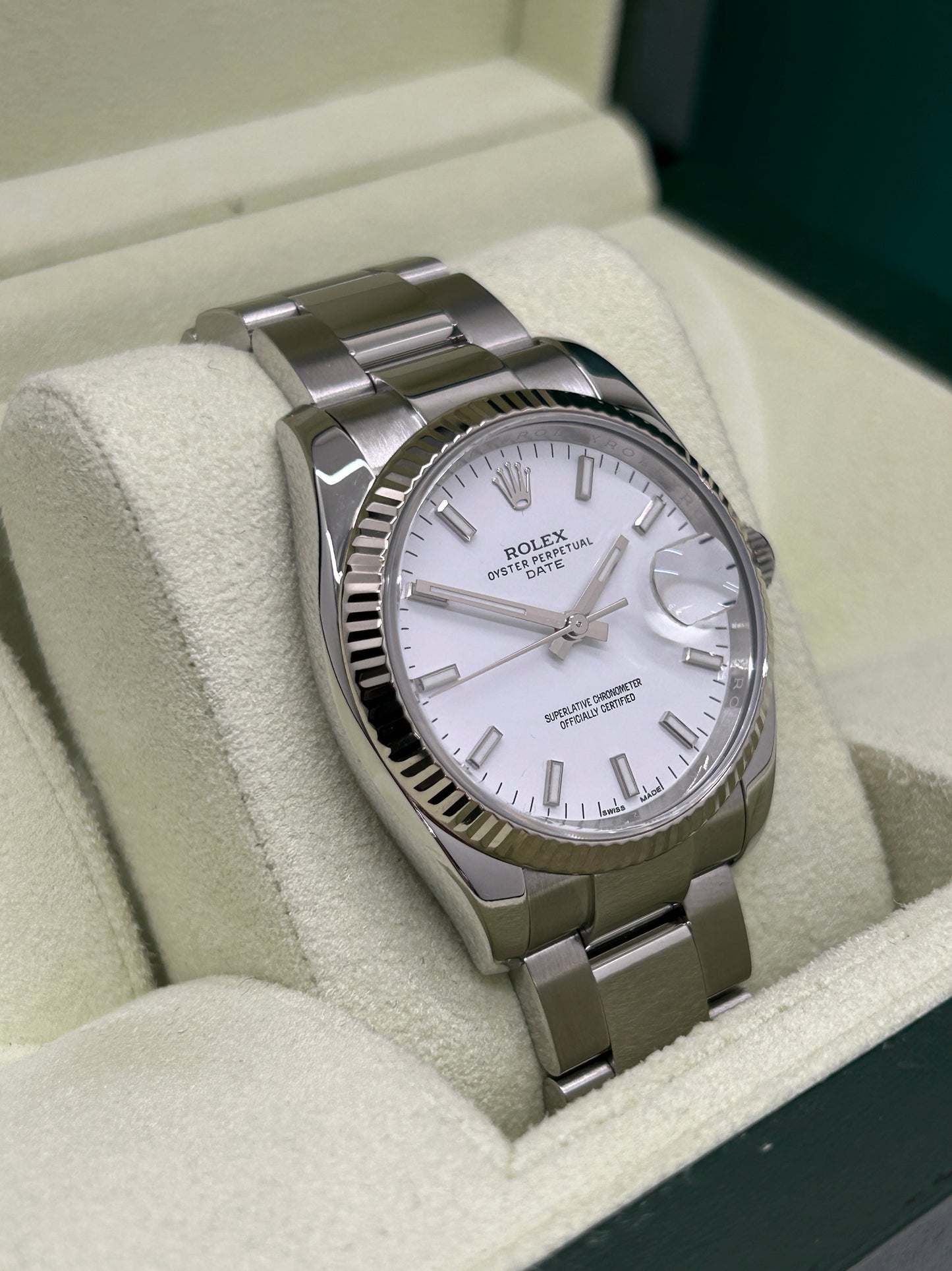 Rolex Oyster Perpetual Date 34mm - White Dial - Ref. 115234 - Year 2019