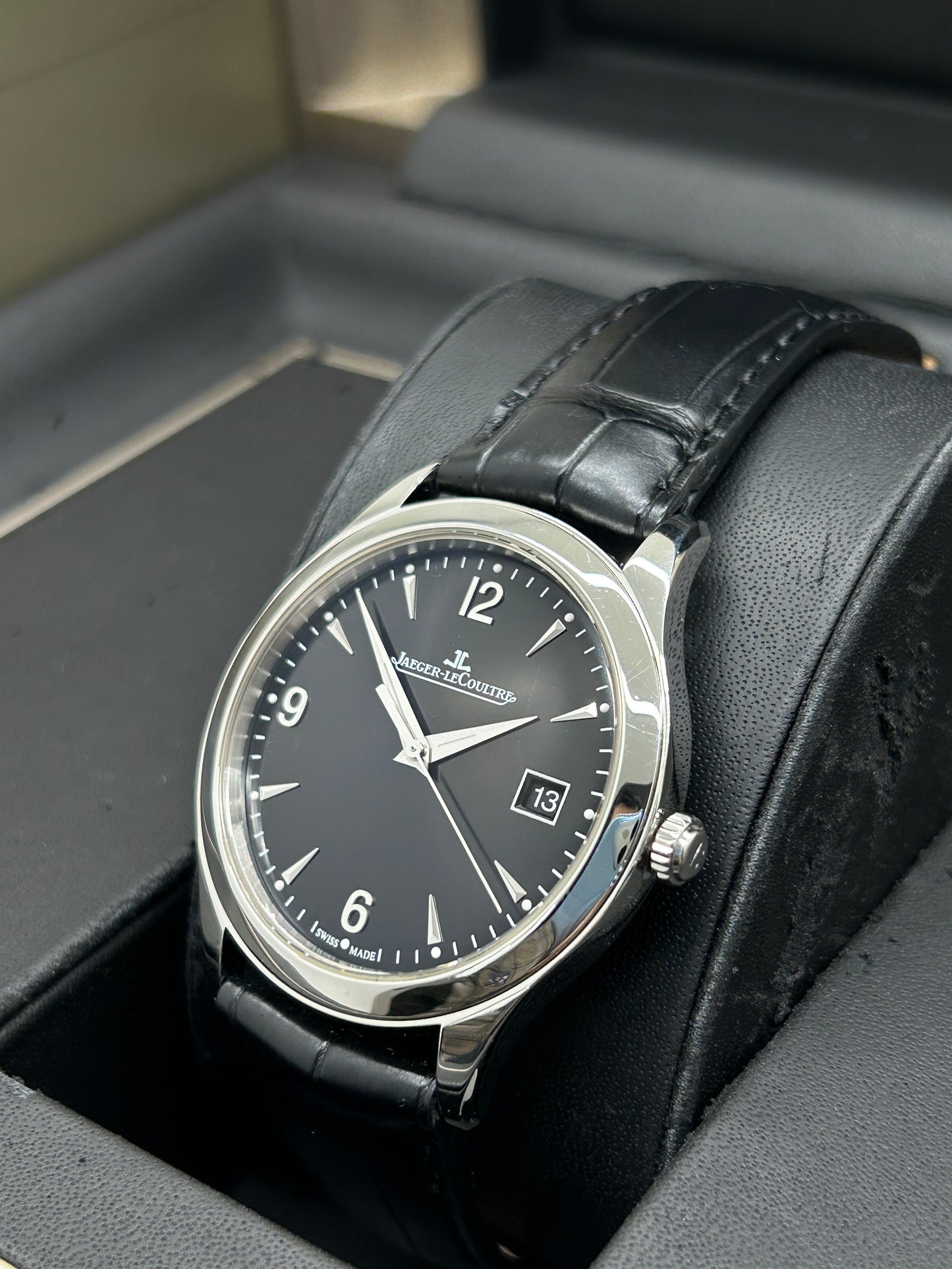Jaeger-LeCoultre Master Control Date Ref. Q1548470 - Black Dial - Year 2019