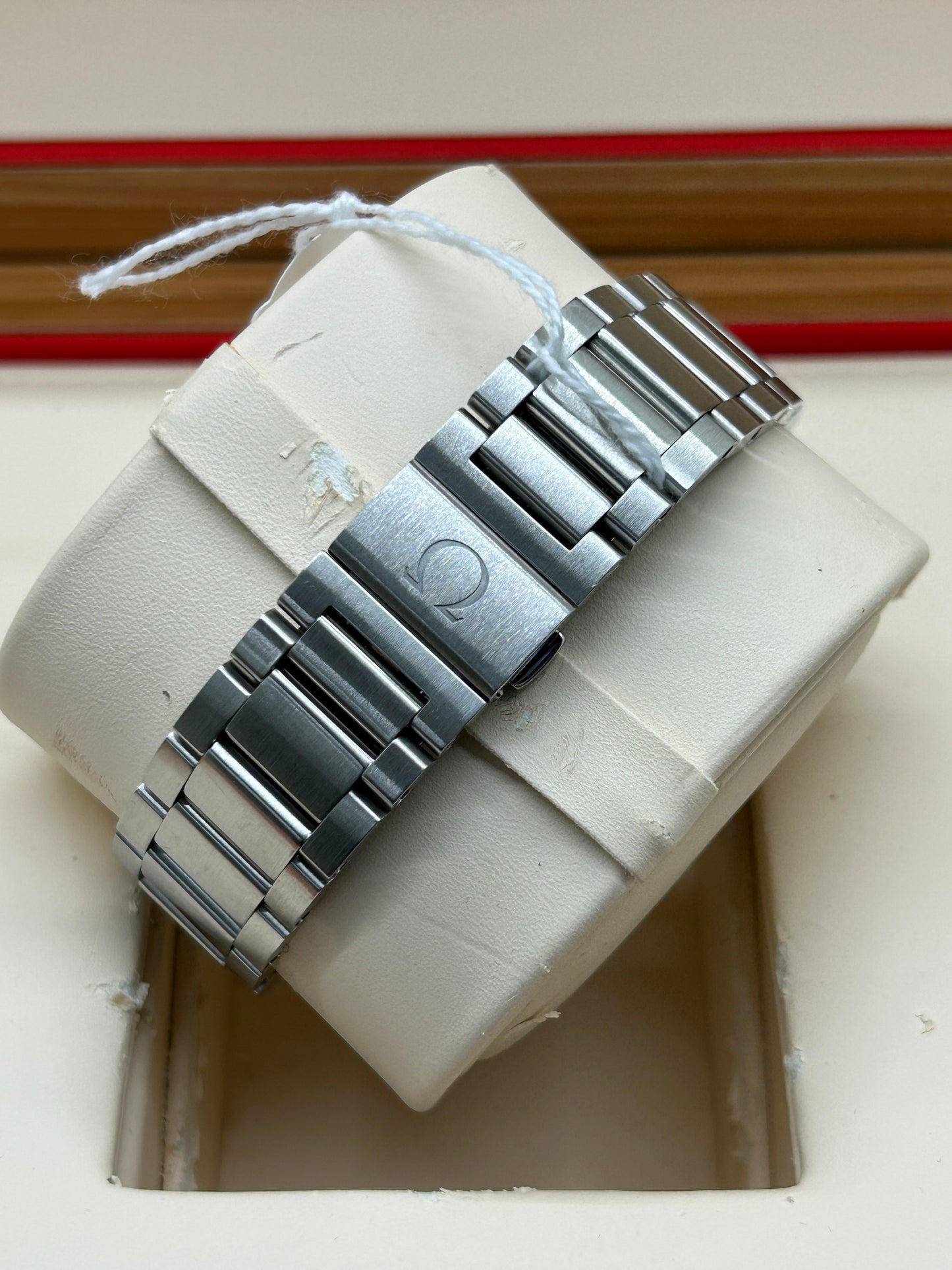 Omega Seamaster Aqua Terra Ref.231.10.42.21.02.003 - Argentee Dial - Year 2016