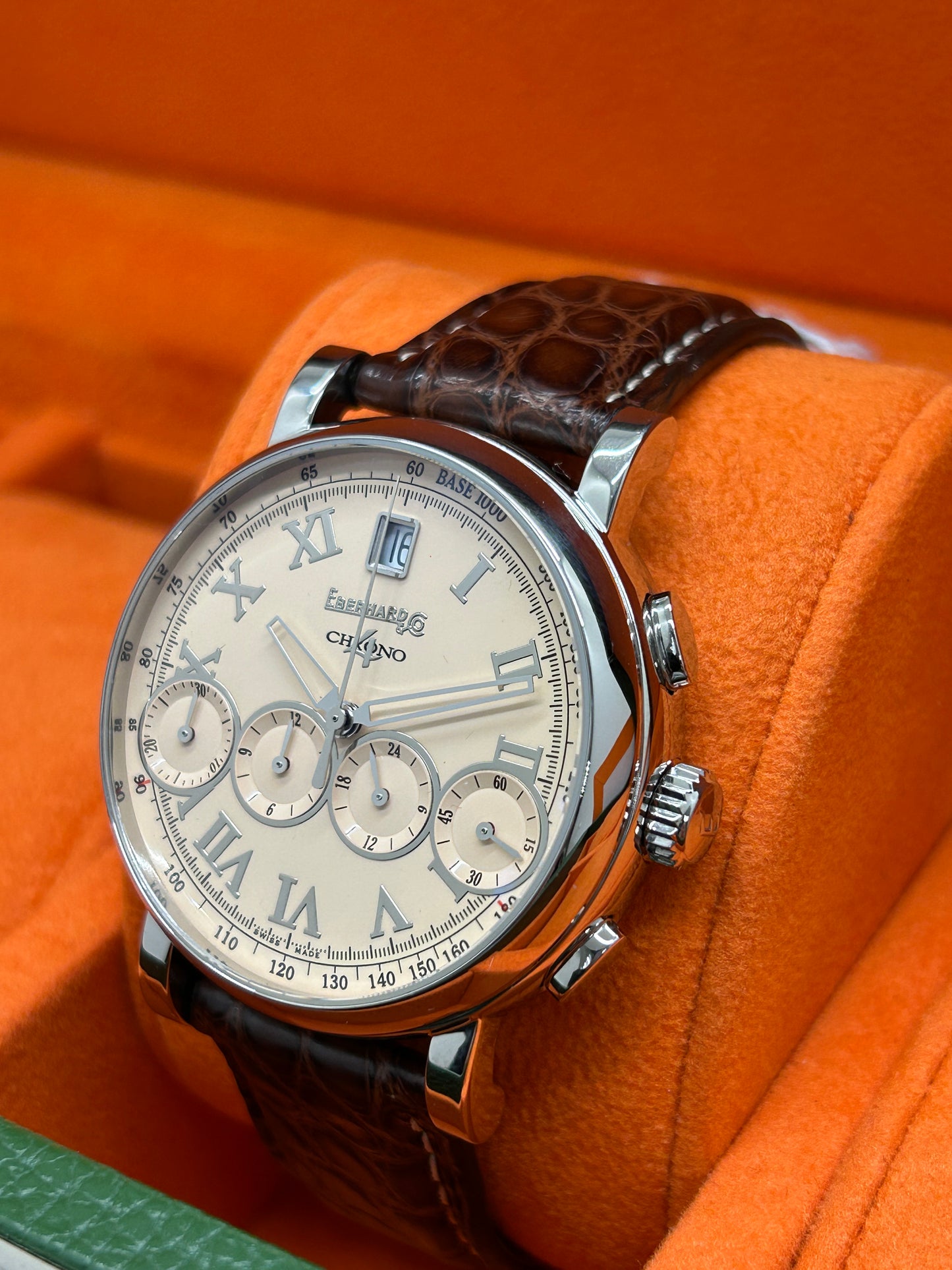 Eberhard & Co. Chrono 4 Ref.31142 - Salmon Dial - 40mm