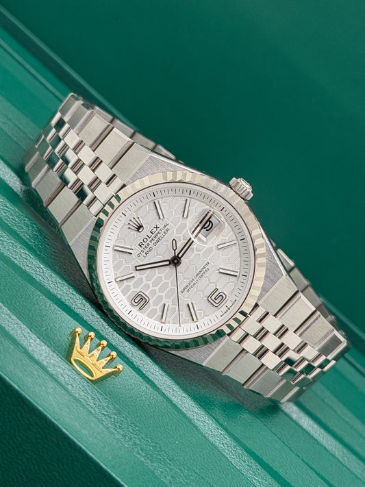 Rolex Land-Dweller 36 - NEW 2026 - Partially Stickers Ref 127234