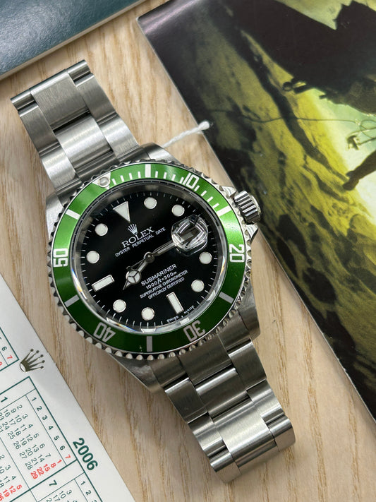 Rolex Submariner Date "Kermit" Ref.16610 - Year 2005