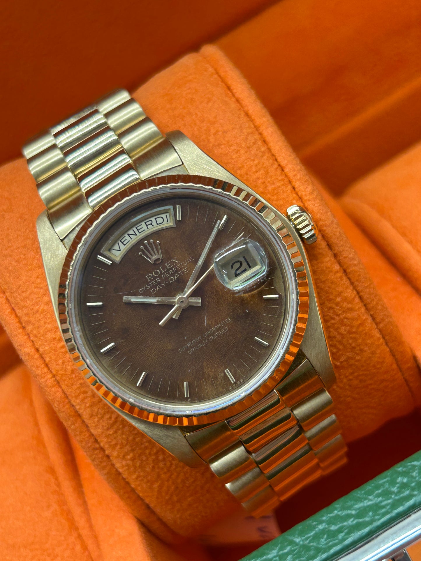 Rolex Day-Date 36 - 18Kt Yellow Gold - Brown Wood Dial - Circa 1979