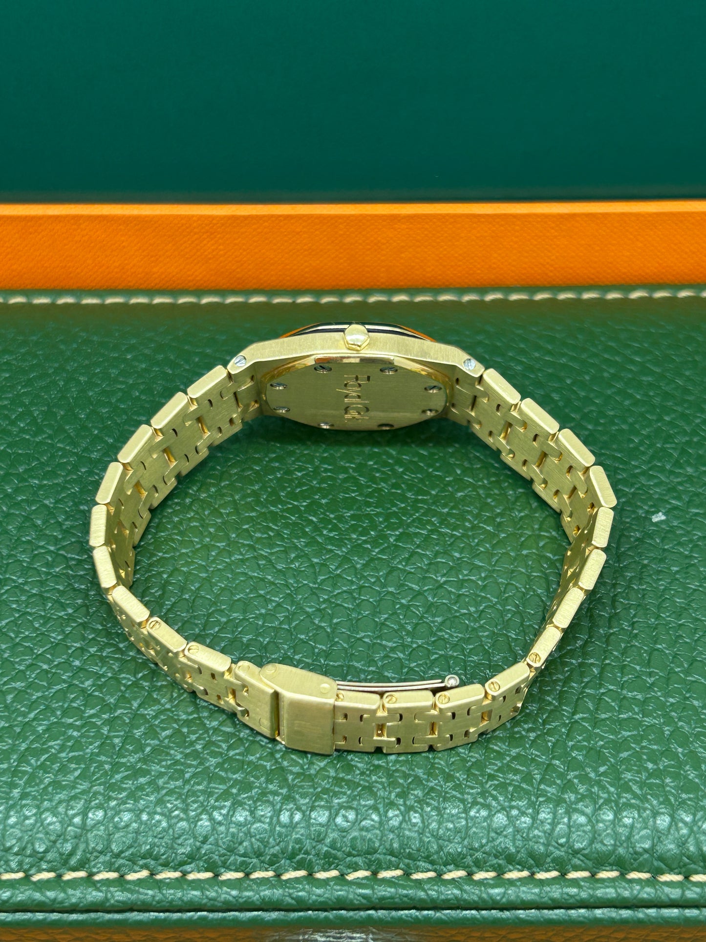 Audemars Piguet Royal Oak Lady 26mm - Quartz Ref 6007BA - AP Extract from the archives - Year 1980