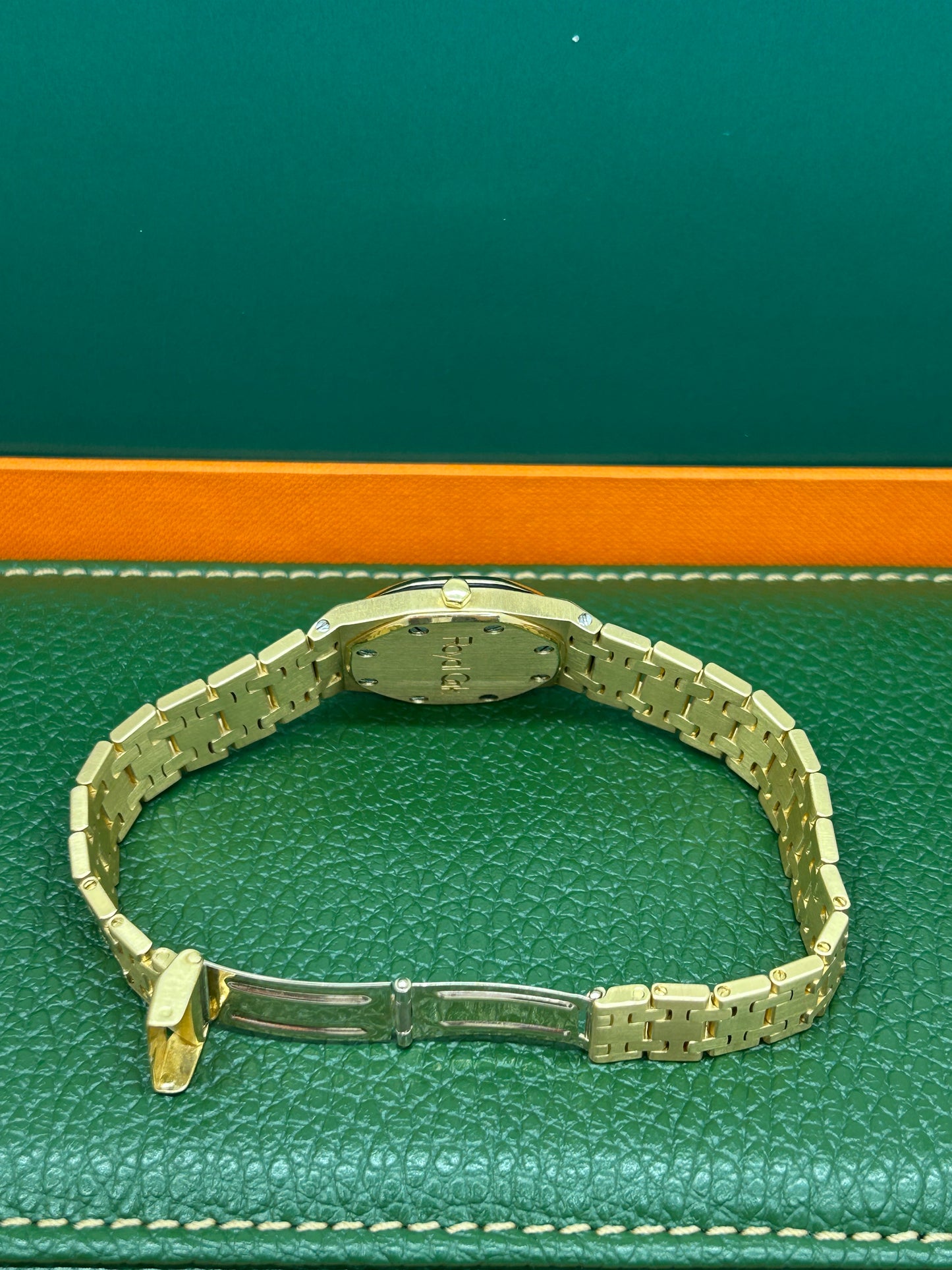 Audemars Piguet Royal Oak Lady 26mm - Quartz Ref 6007BA - AP Extract from the archives - Year 1980