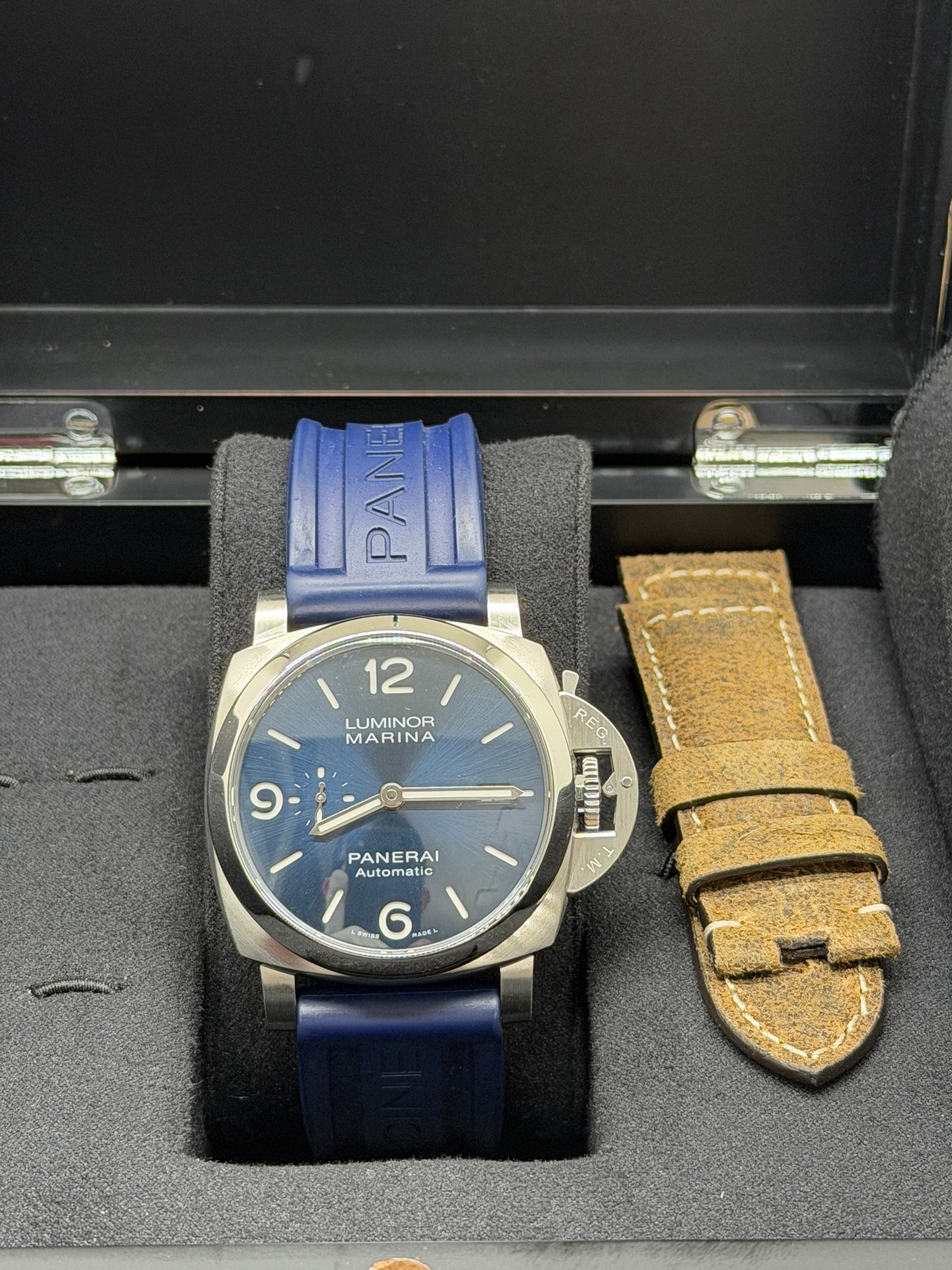 Panerai Luminor Marina Automatic 44 - Automatic - Blue Dial Ref PAM01313 - Year 2021