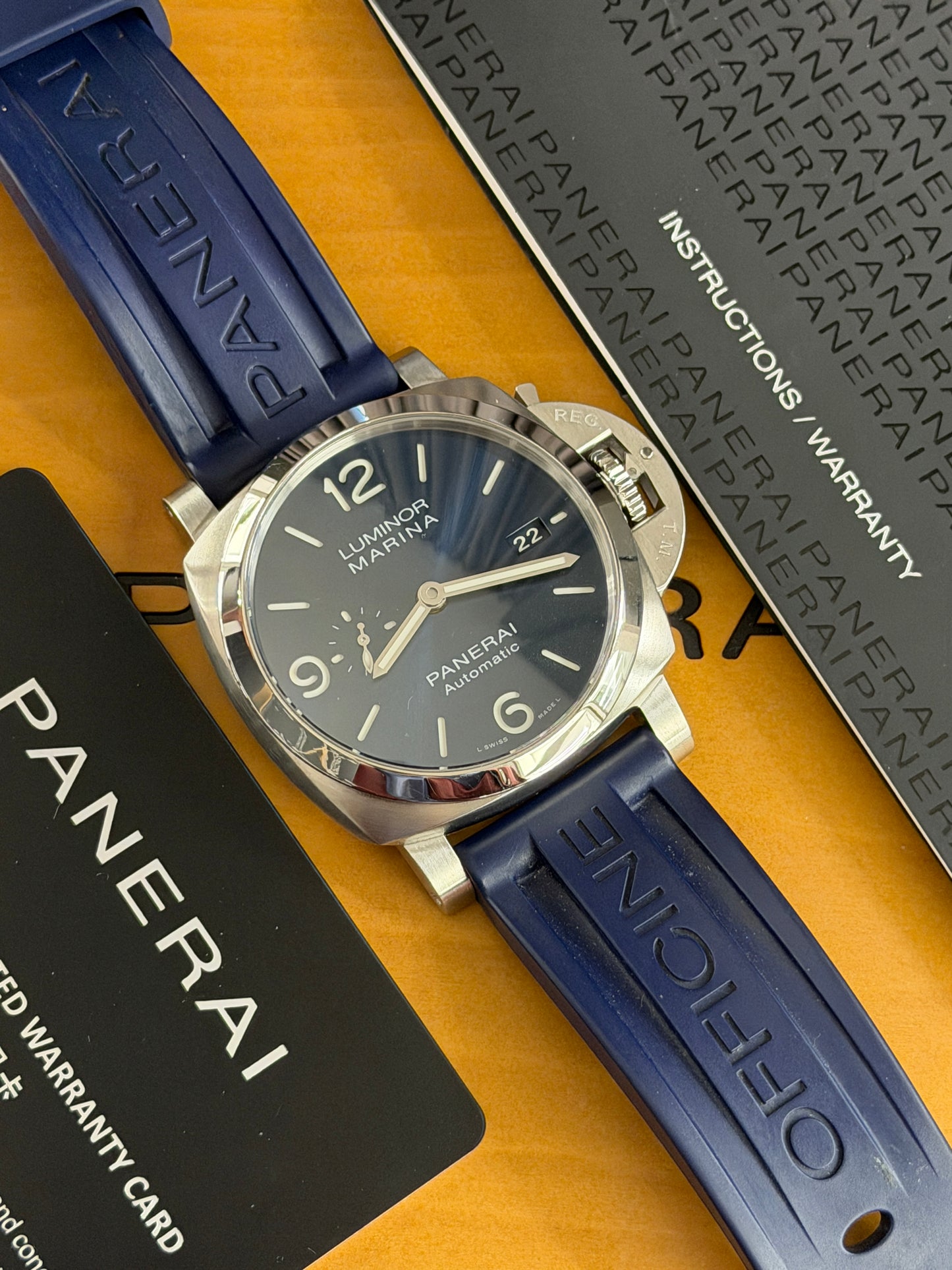 Panerai Luminor Marina Automatic 44 - Automatic - Blue Dial Ref PAM01313 - Year 2021