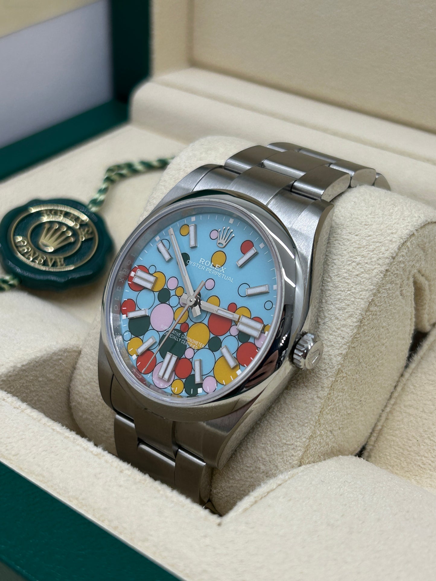 Rolex Oyster Perpetual 41 Celebration Ref 124300 - New 2024