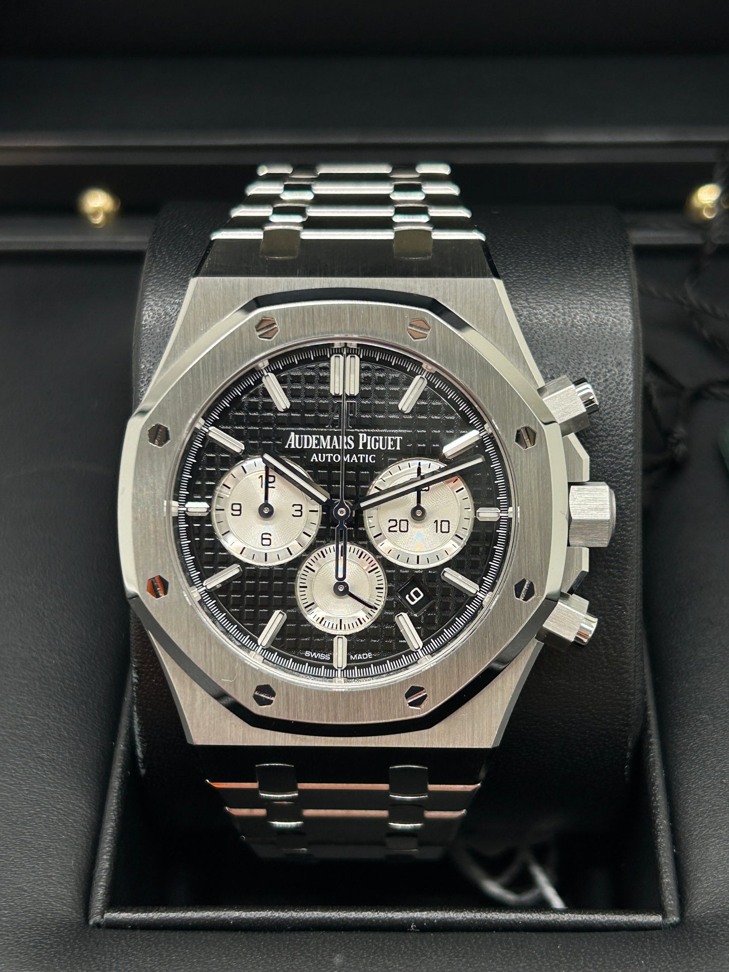 Audemars Piguet Royal Oak Chronograph 41mm - Black Dial - Ref. 26331ST.OO.1220ST.02