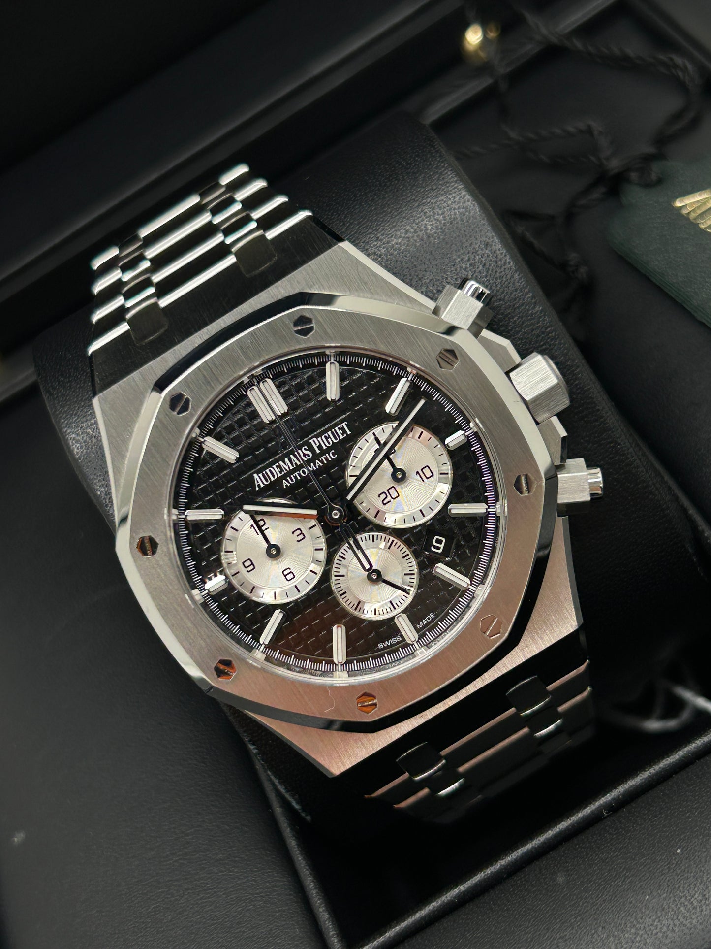 Audemars Piguet Royal Oak Chronograph 41mm - Black Dial - Ref. 26331ST.OO.1220ST.02
