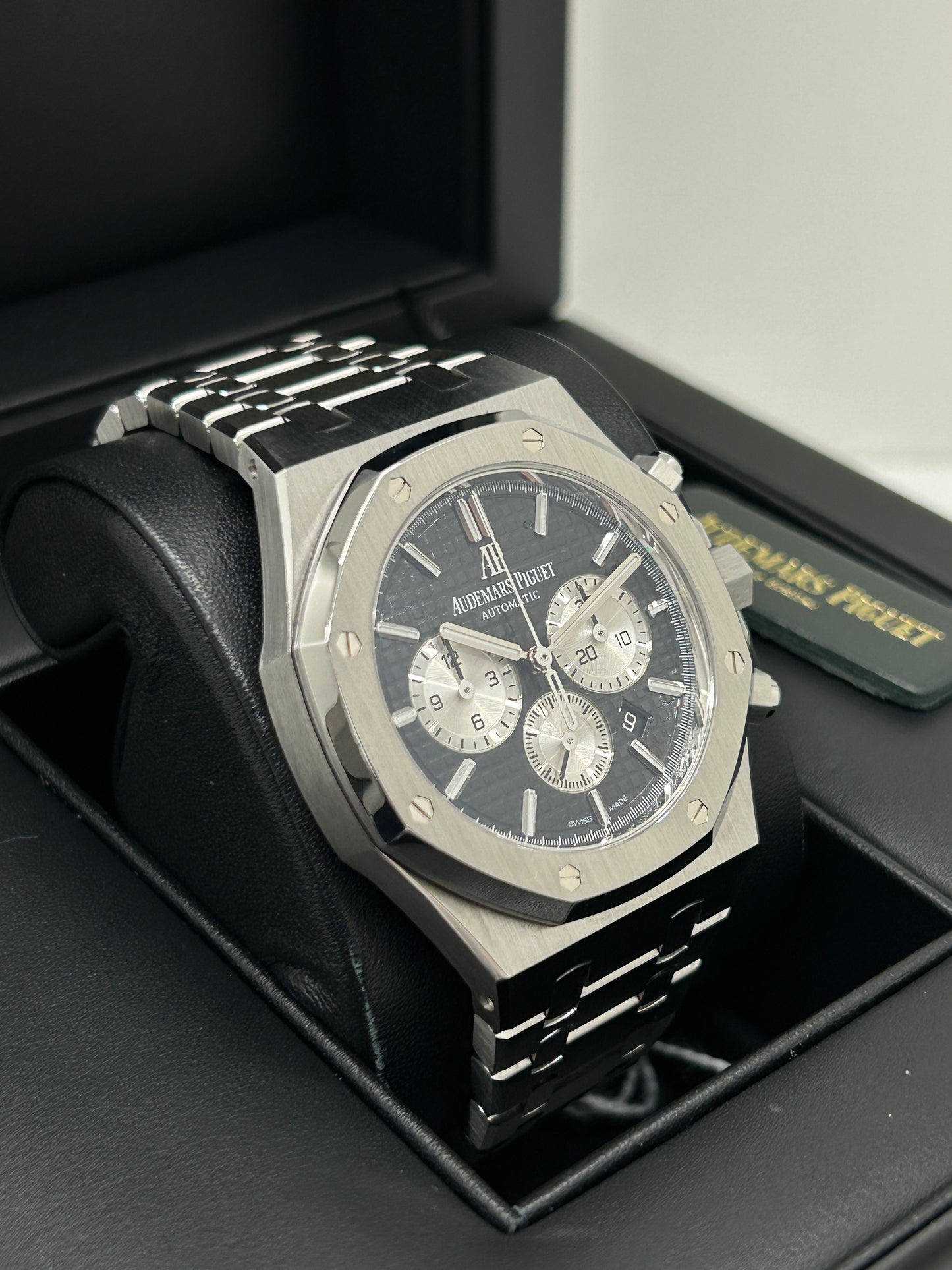 Audemars Piguet Royal Oak Chronograph 41mm - Black Dial - Ref. 26331ST.OO.1220ST.02