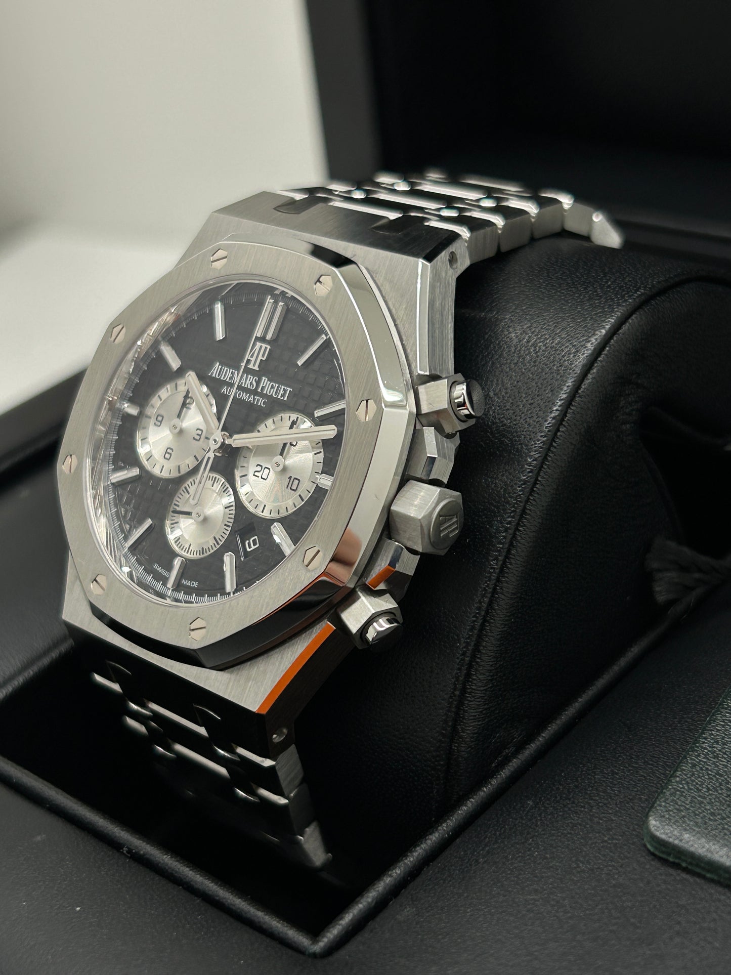 Audemars Piguet Royal Oak Chronograph 41mm - Black Dial - Ref. 26331ST.OO.1220ST.02
