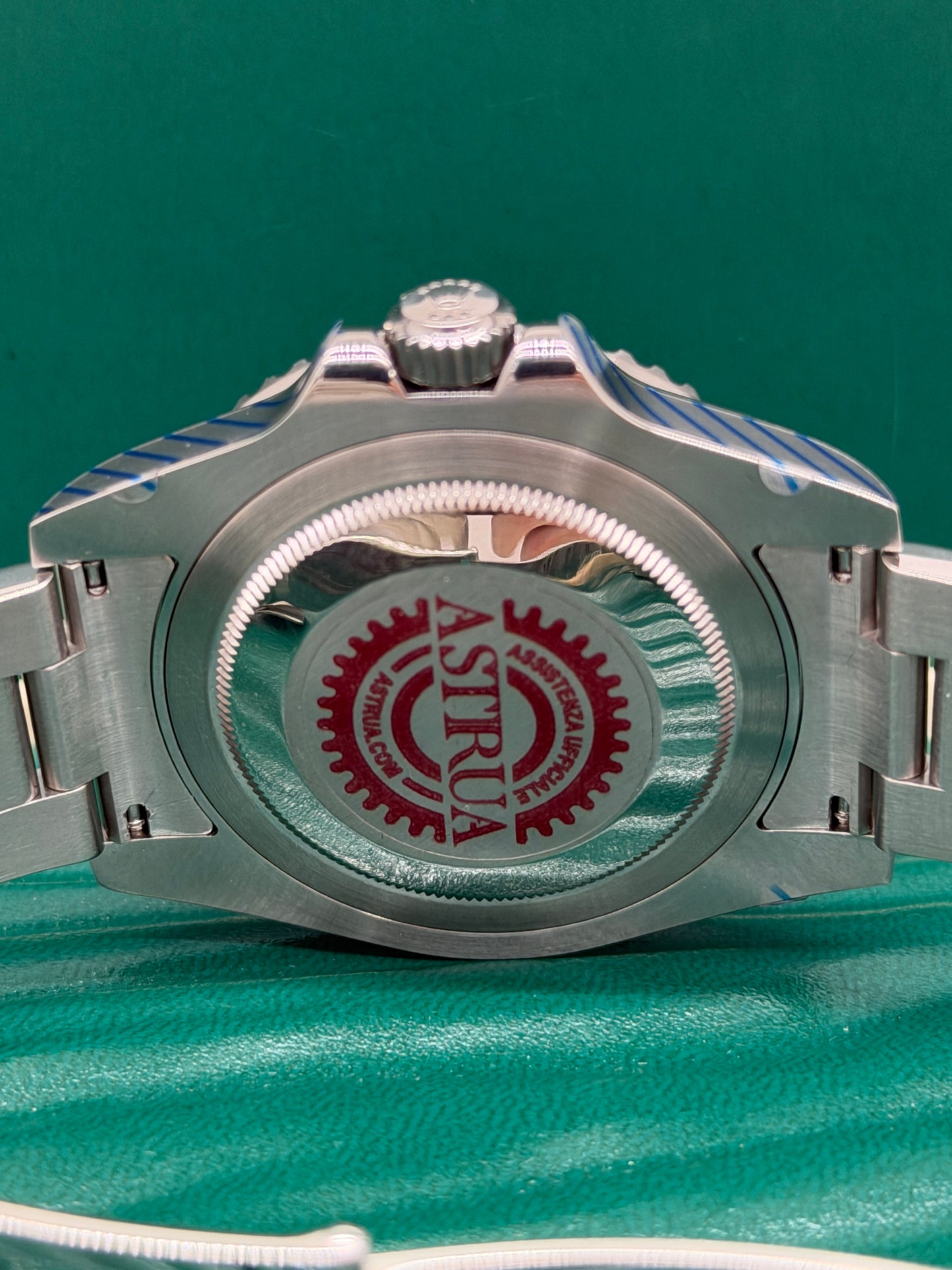 Rolex GMT-Master II Official Service 2025 Ref 116710LN - Year 2016