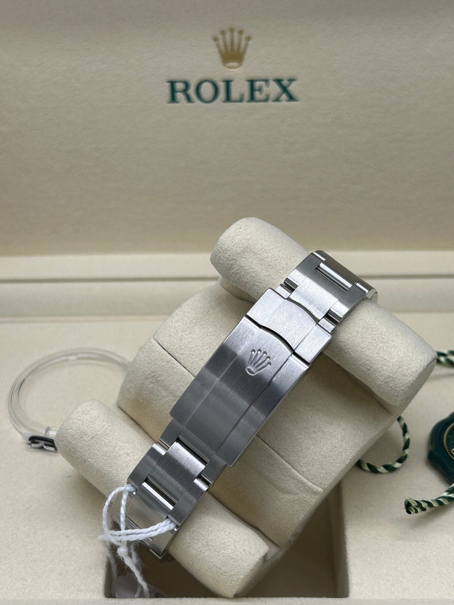 Rolex Oyster Perpetual 31 Candy Ref 277200 - New 2025
